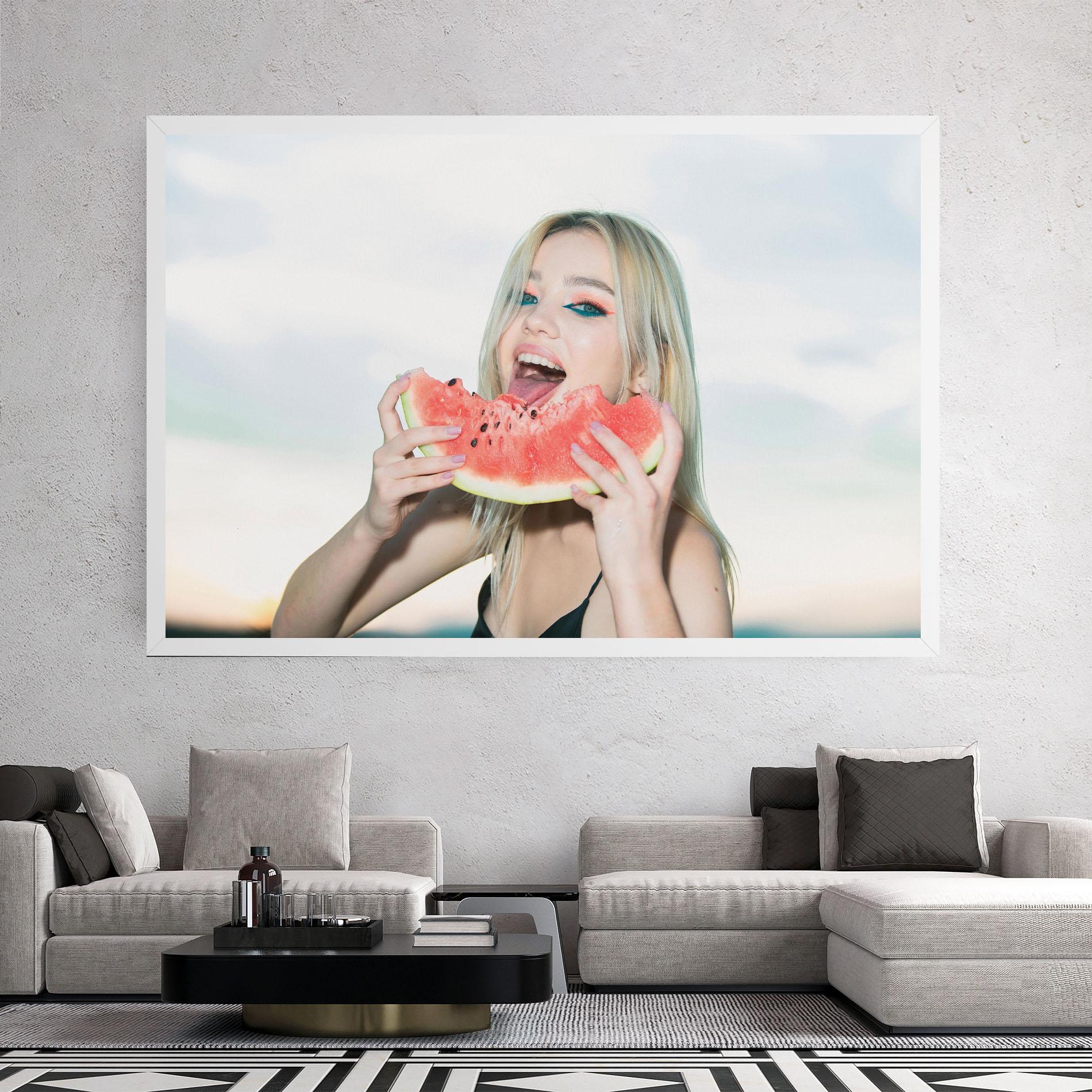 Tablou Canvas Eating Watermelon mockup 2