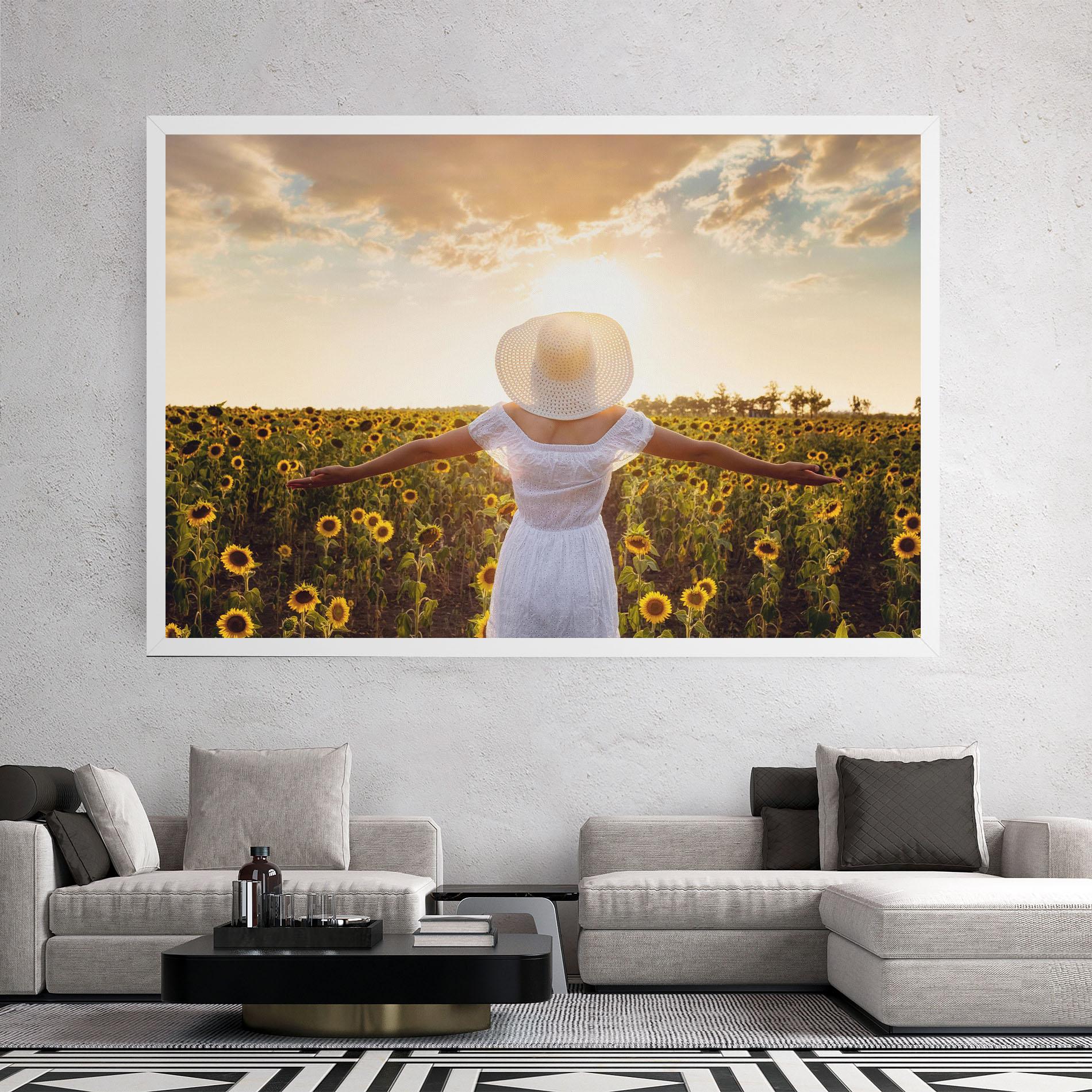 Tablou Canvas Girl In Nature mockup 2