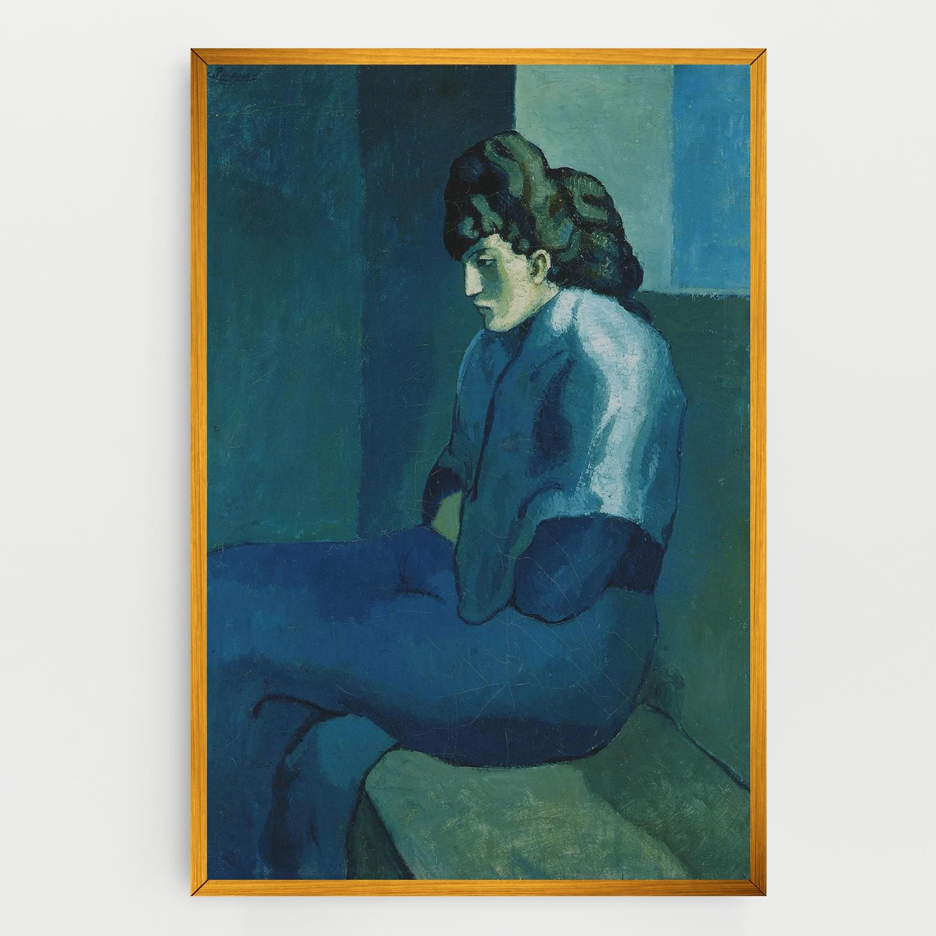 Femme Assise mockup 0