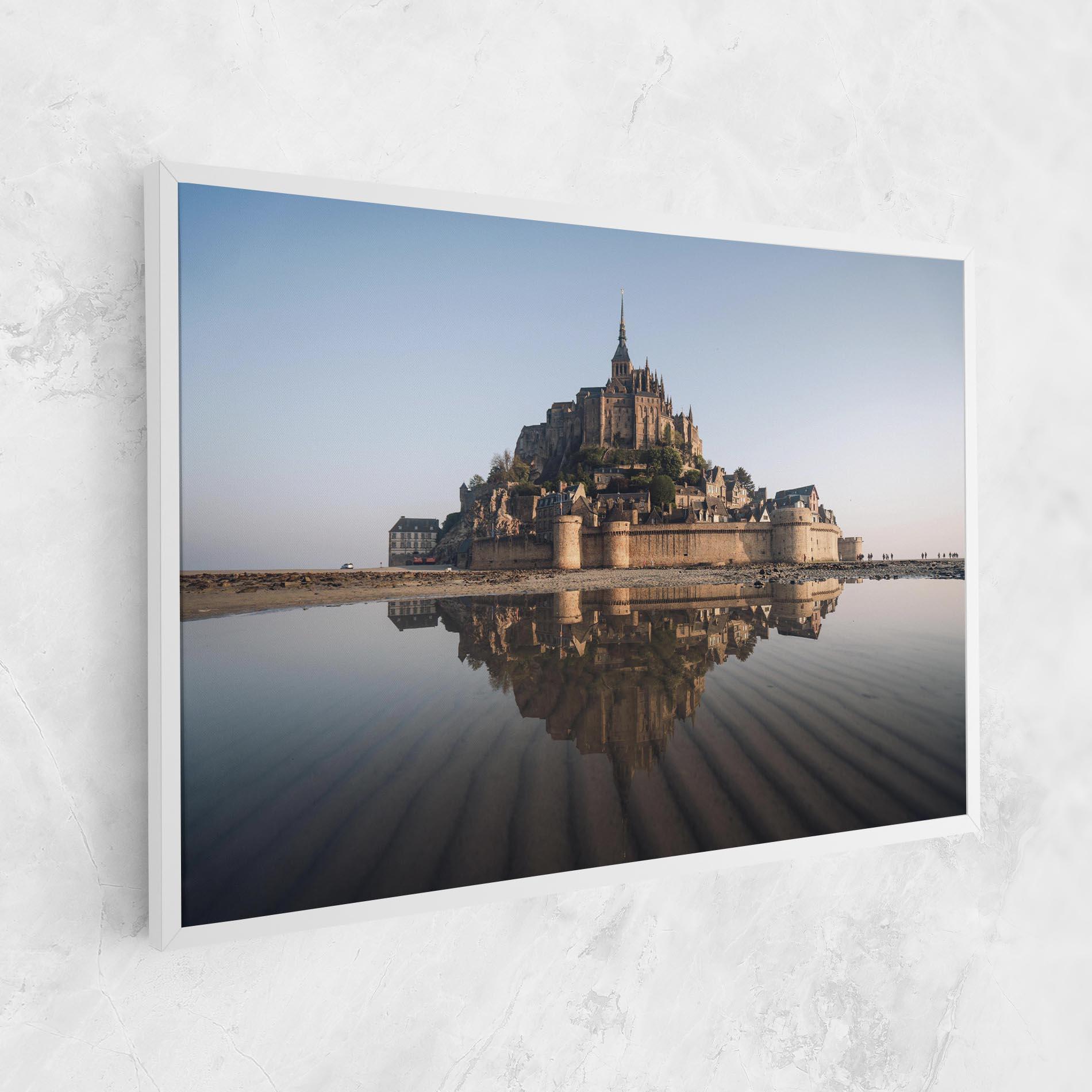 Tablou Canvas Castle Reflection mockup 1