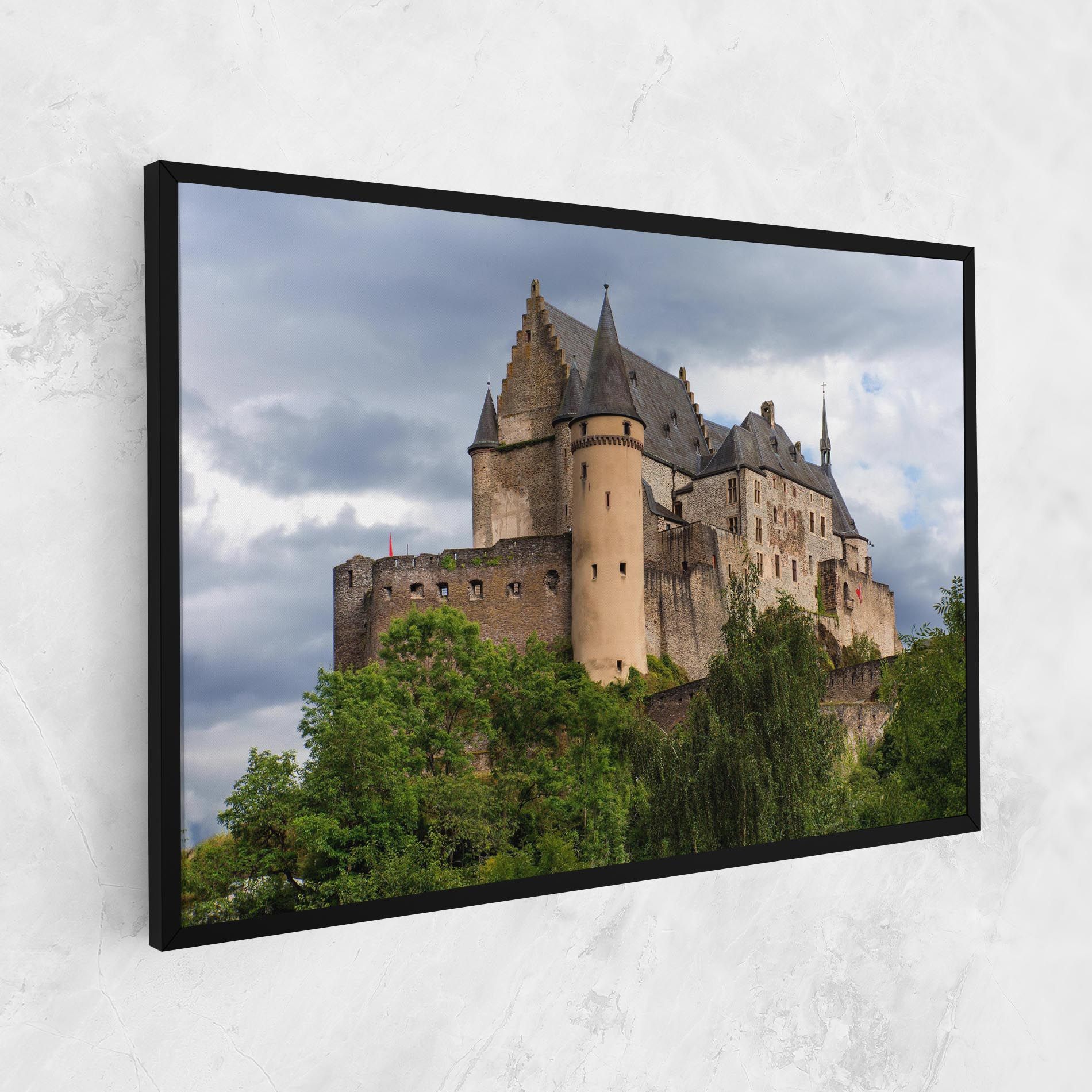 Castle Vianden mockup 1