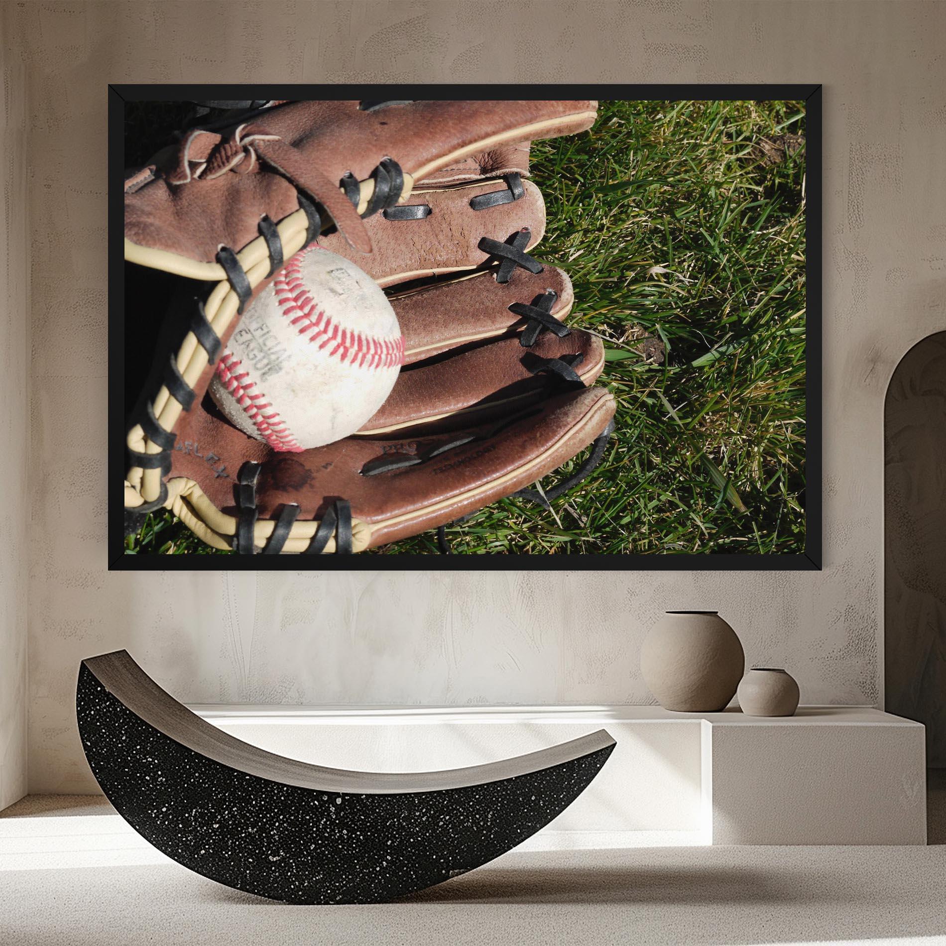 Tablou Canvas Brown Baseball Glove mockup 8