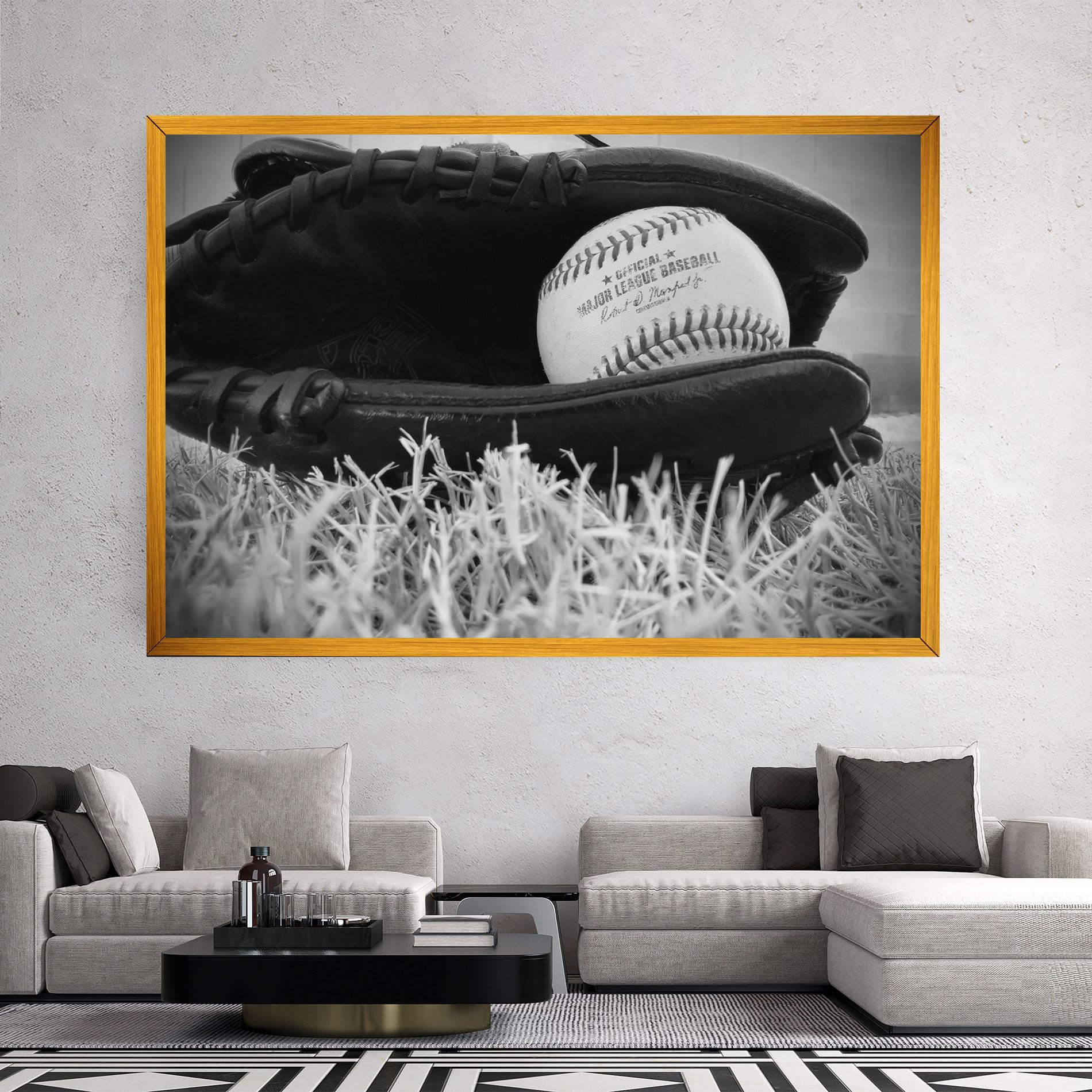 Tablou Canvas Black Baseball Glove mockup 2