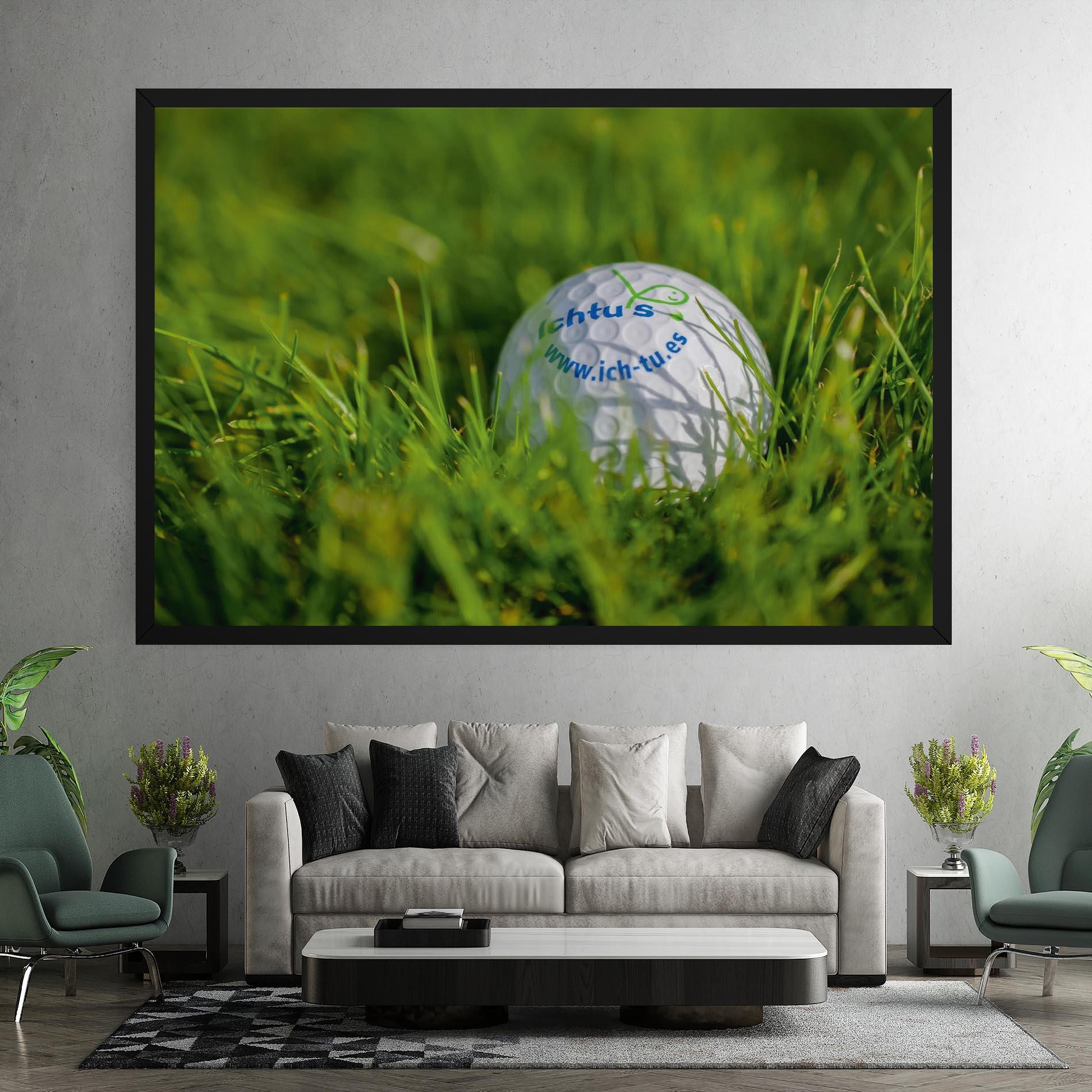 Tablou Canvas Golf Ball In Grass mockup 7