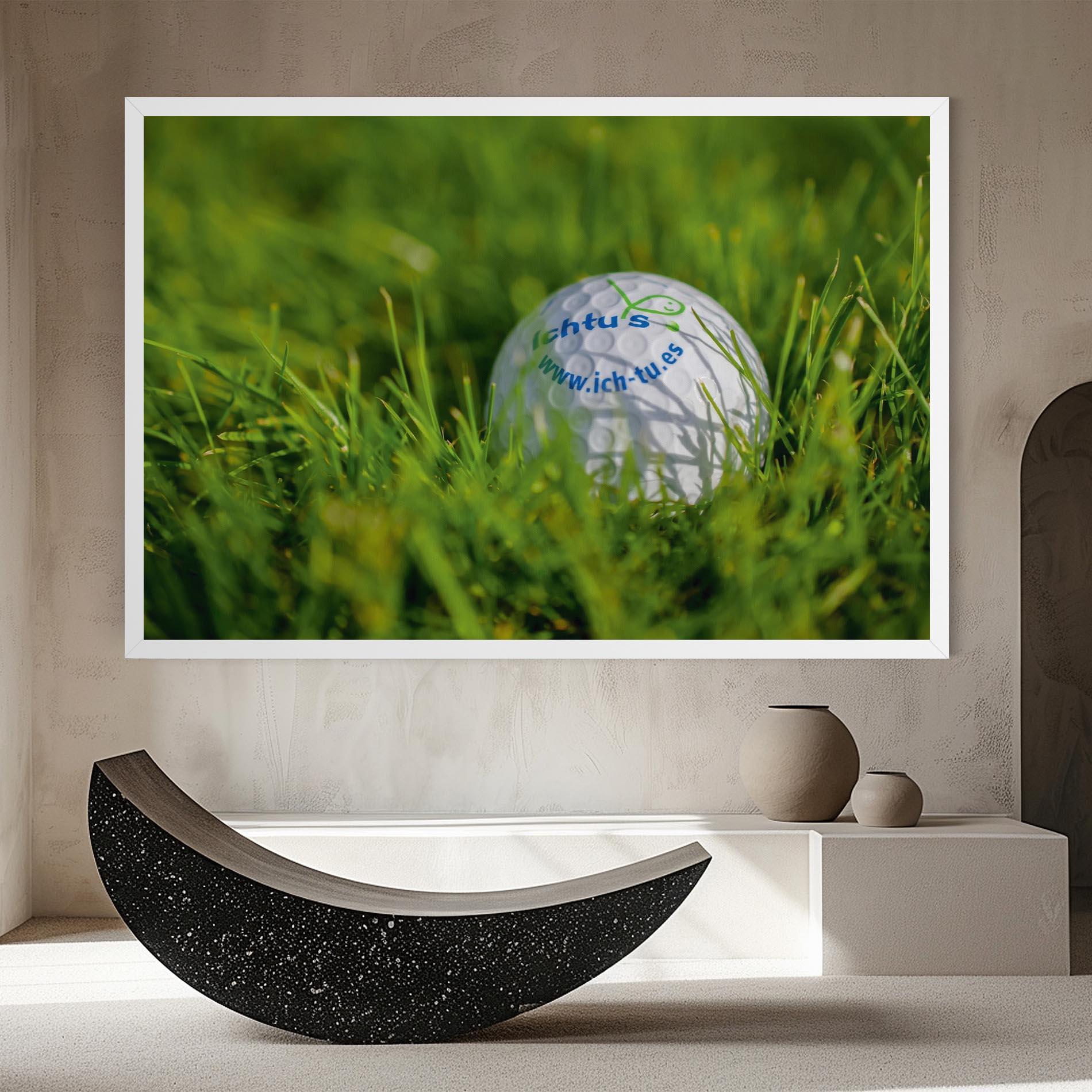 Tablou Canvas Golf Ball In Grass mockup 8