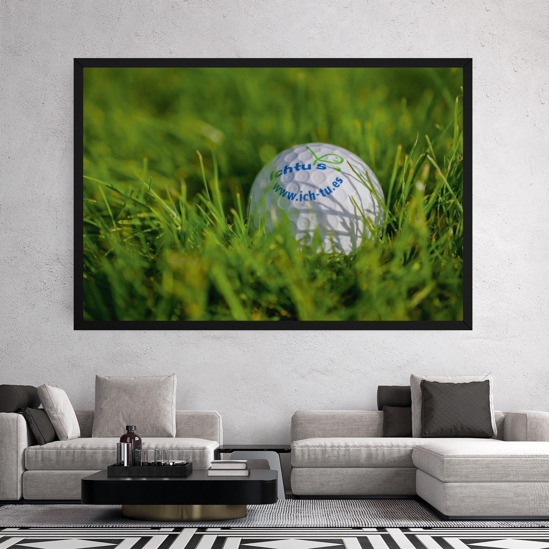Tablou Canvas Golf Ball In Grass mockup 2