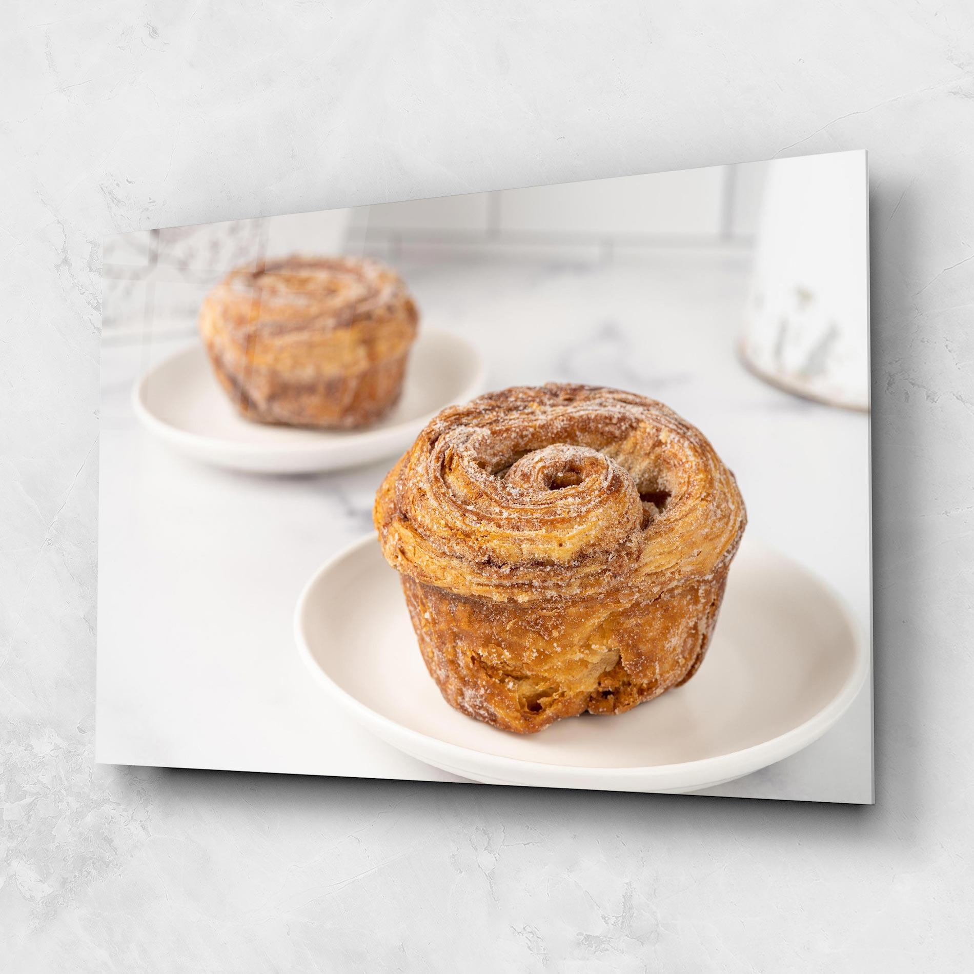 Tablou Sticla Cinnamon Roll mockup 1