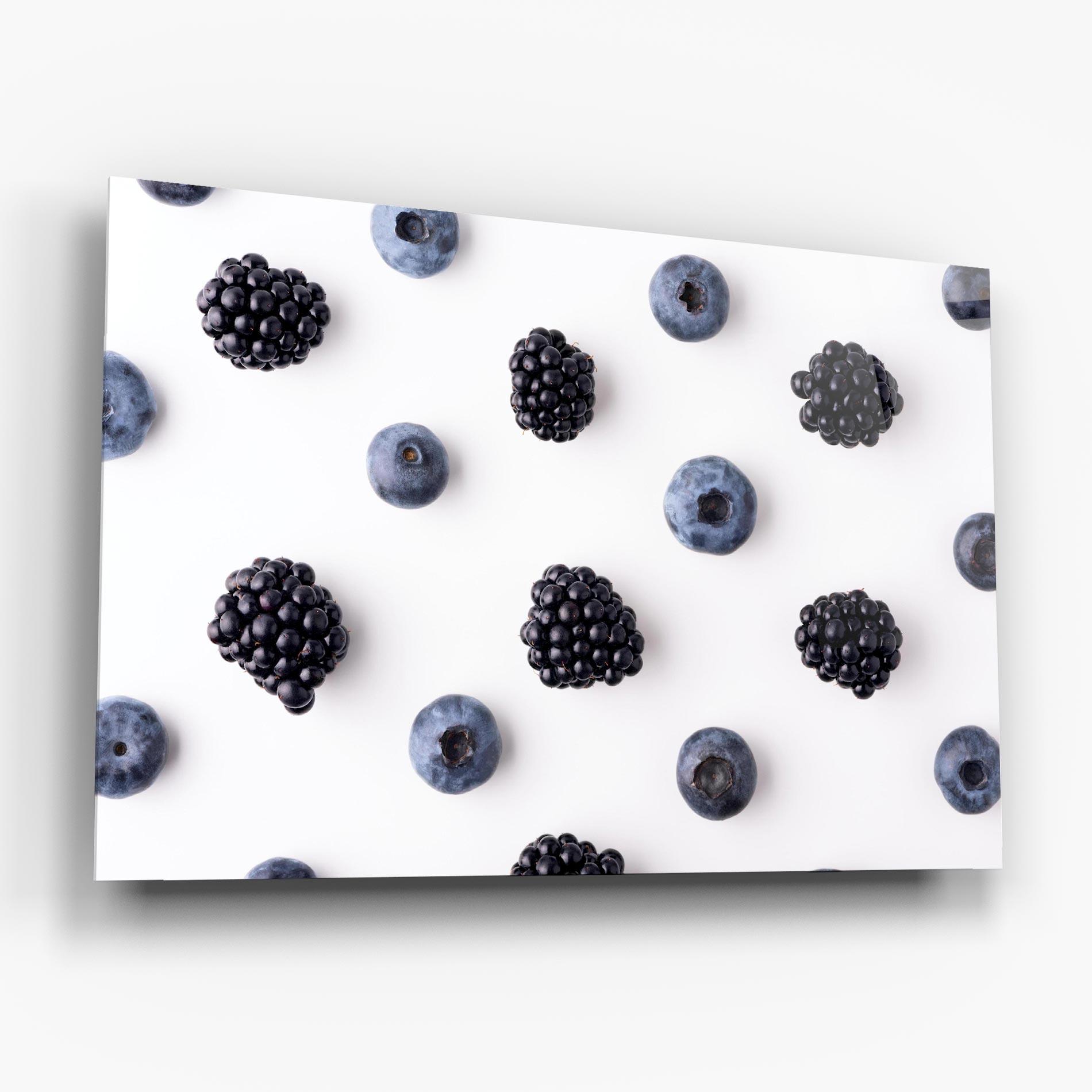 Tablou Sticla Blackberries And Blueberries mockup 6