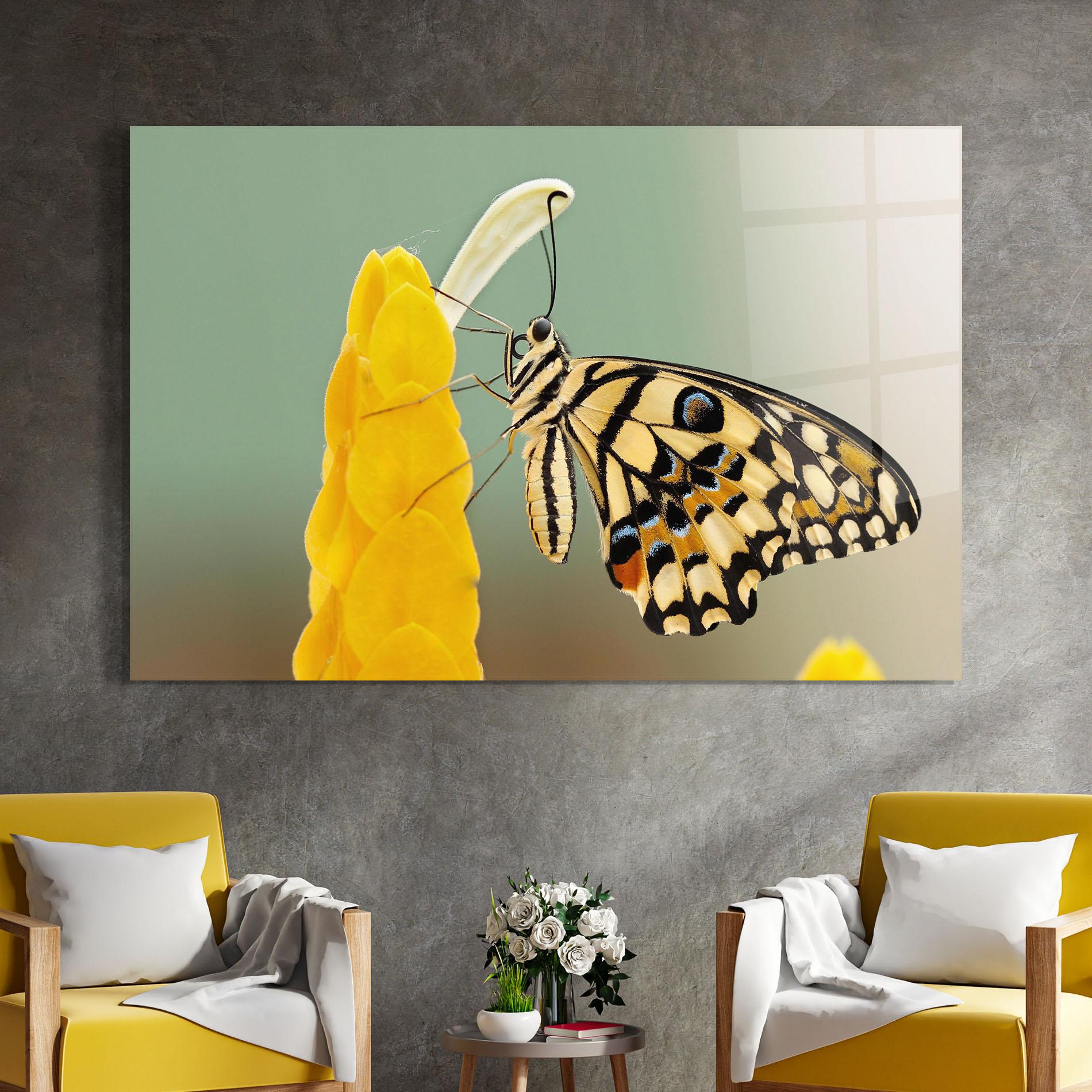Tablou Sticla Cream Yellow Butterfly mockup 4