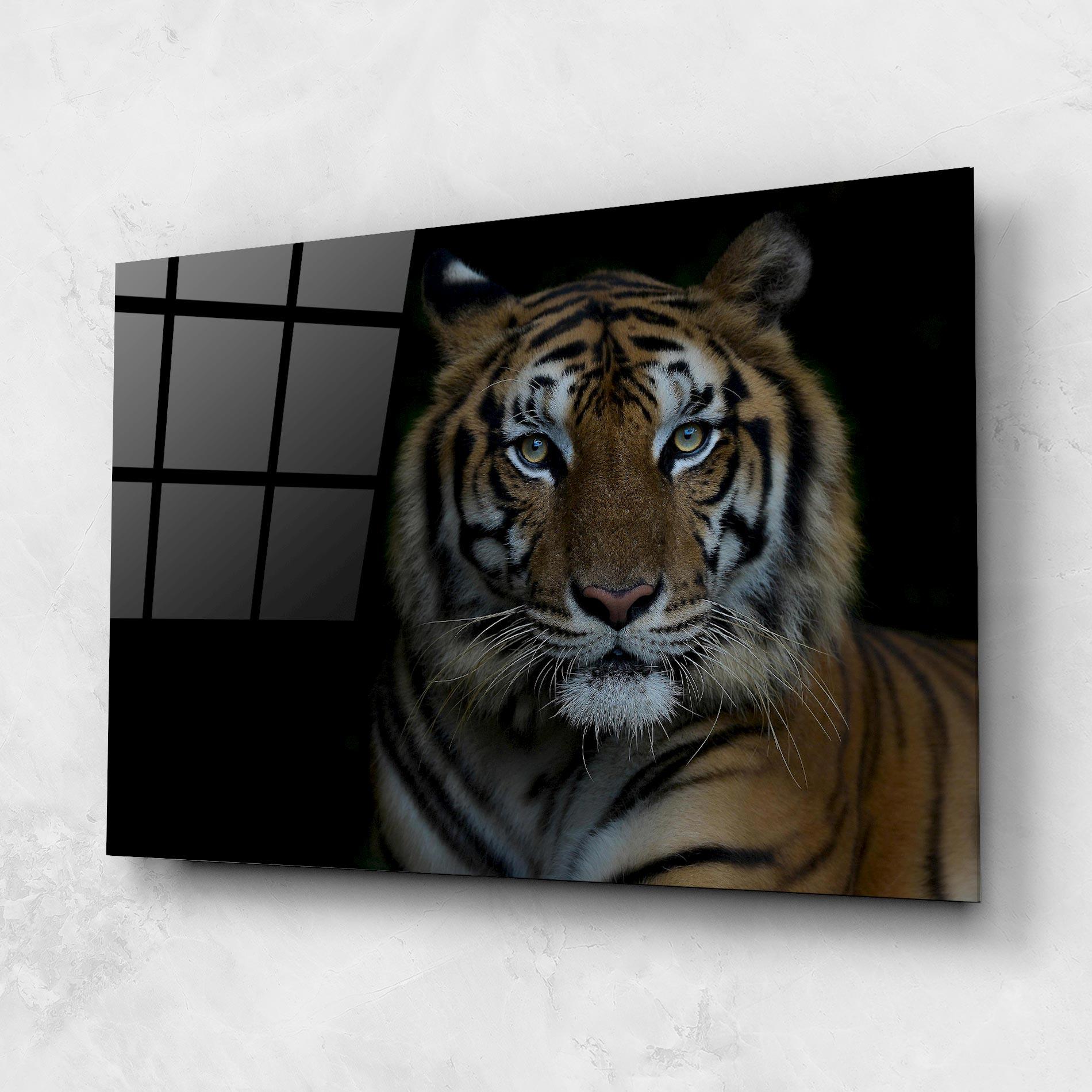 Tablou Sticla Close Up Tiger mockup 1