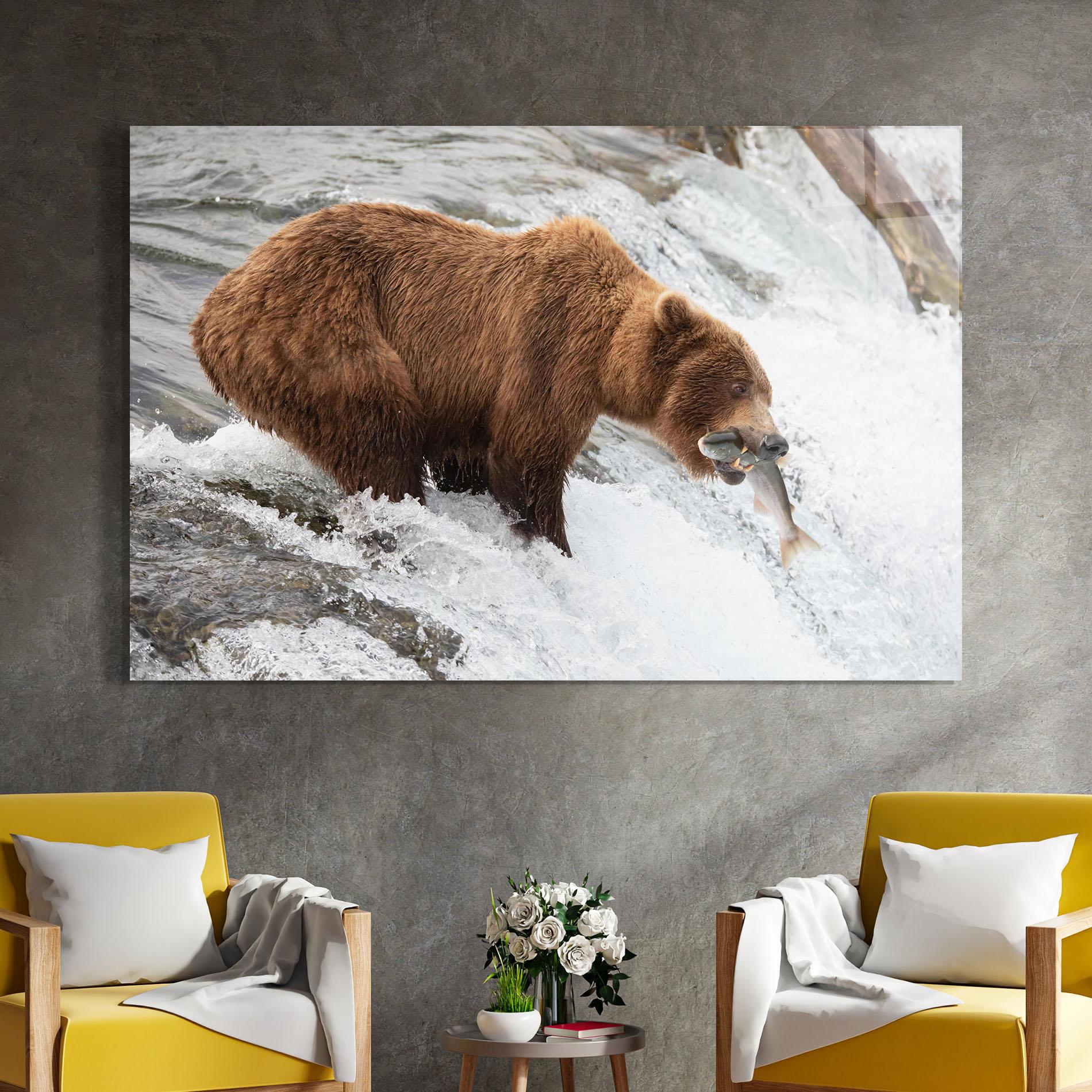 Tablou Sticla Bear Hunting mockup 4