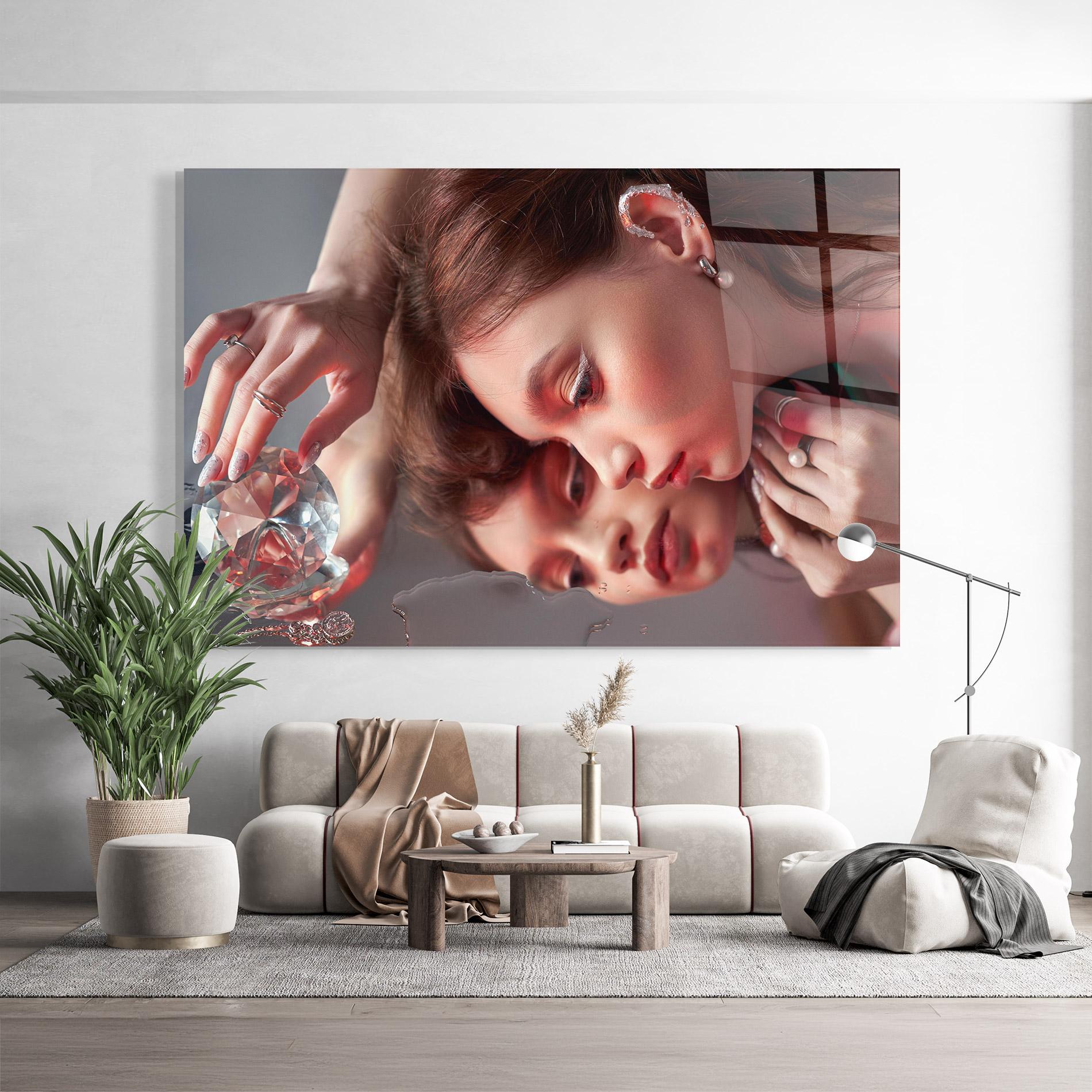 Tablou Sticla Big Diamond Hand mockup 9