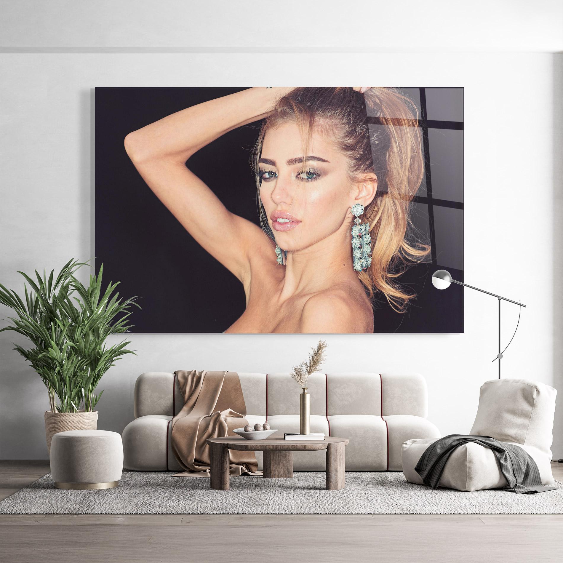 Tablou Sticla Flower Earrings mockup 9