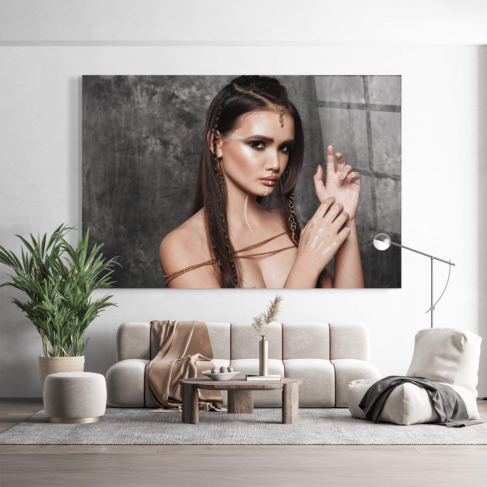 Tablou Sticla Gold Hair Accessory mockup 9