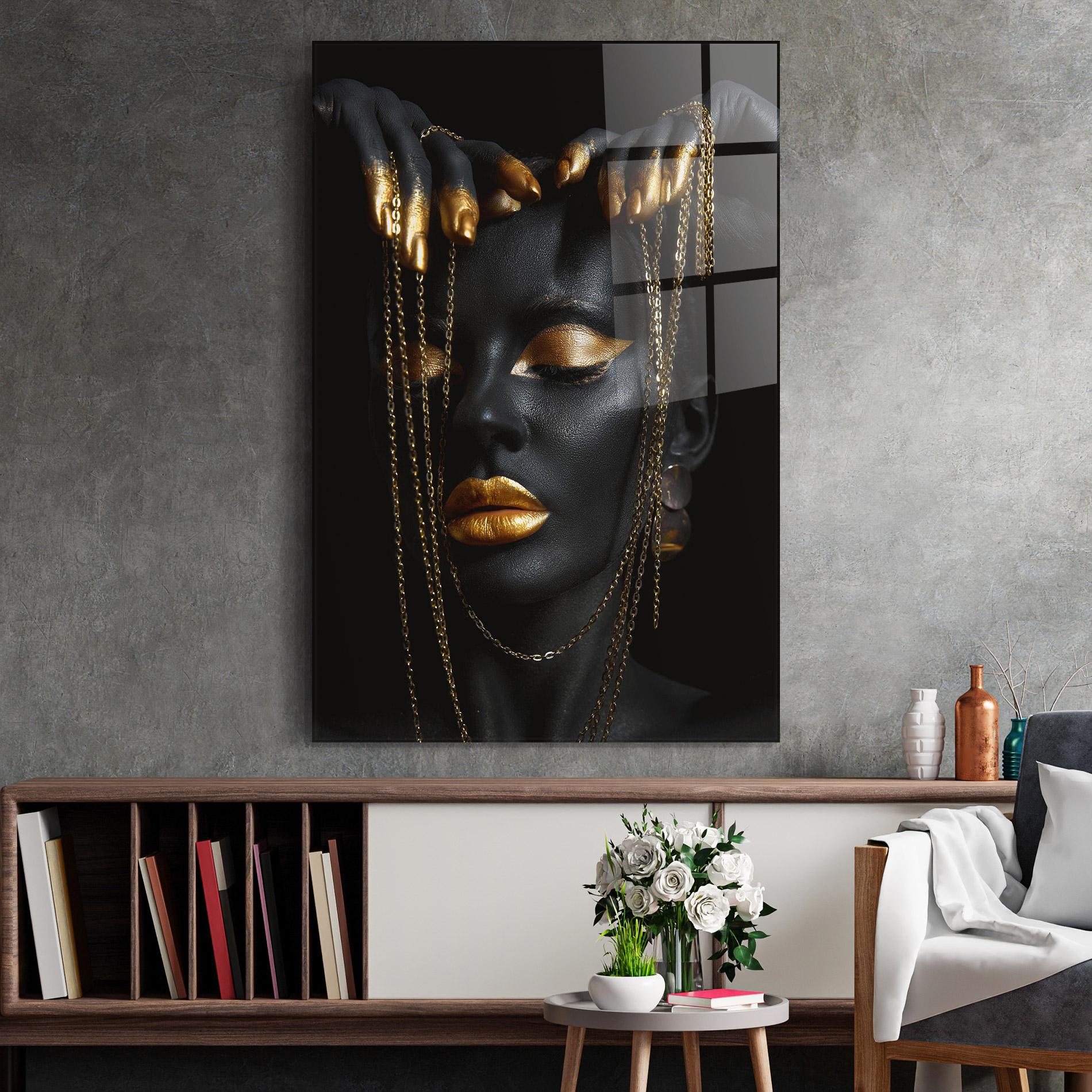 Tablou Sticla Black Gold Chain Makeup mockup 2