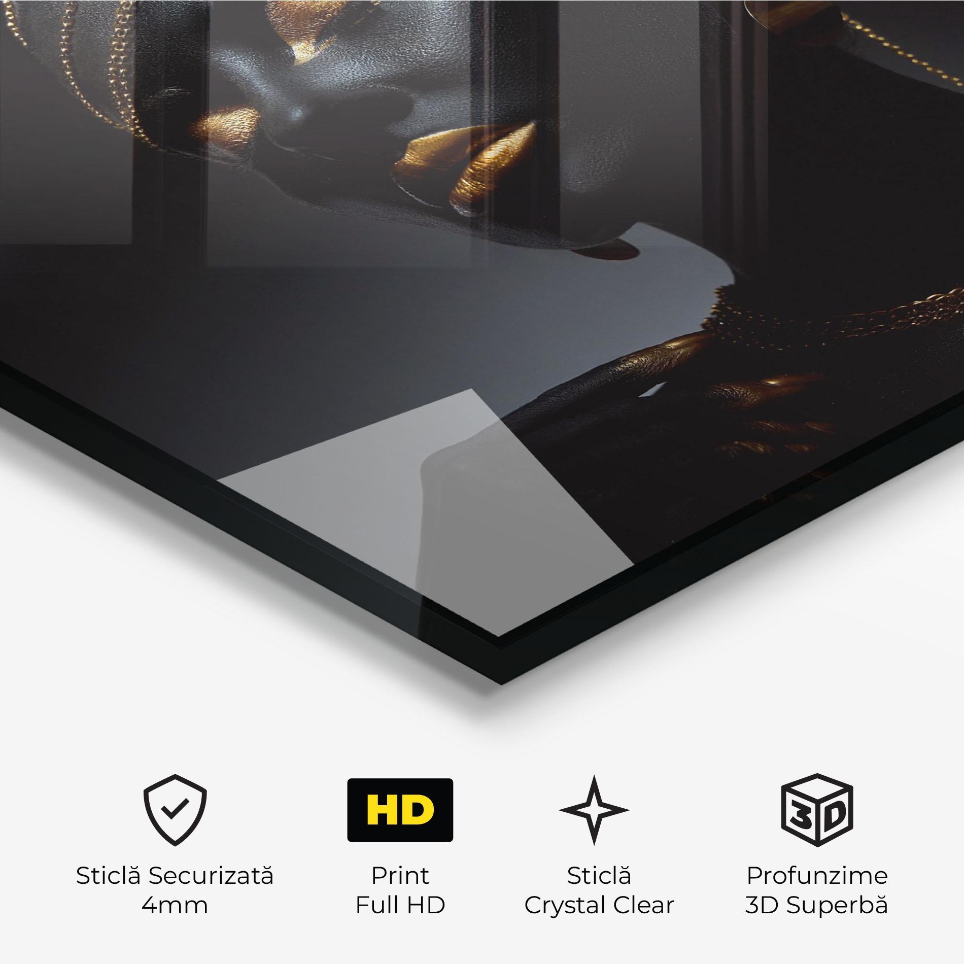 Tablou Sticla Beauty Gold mockup 3