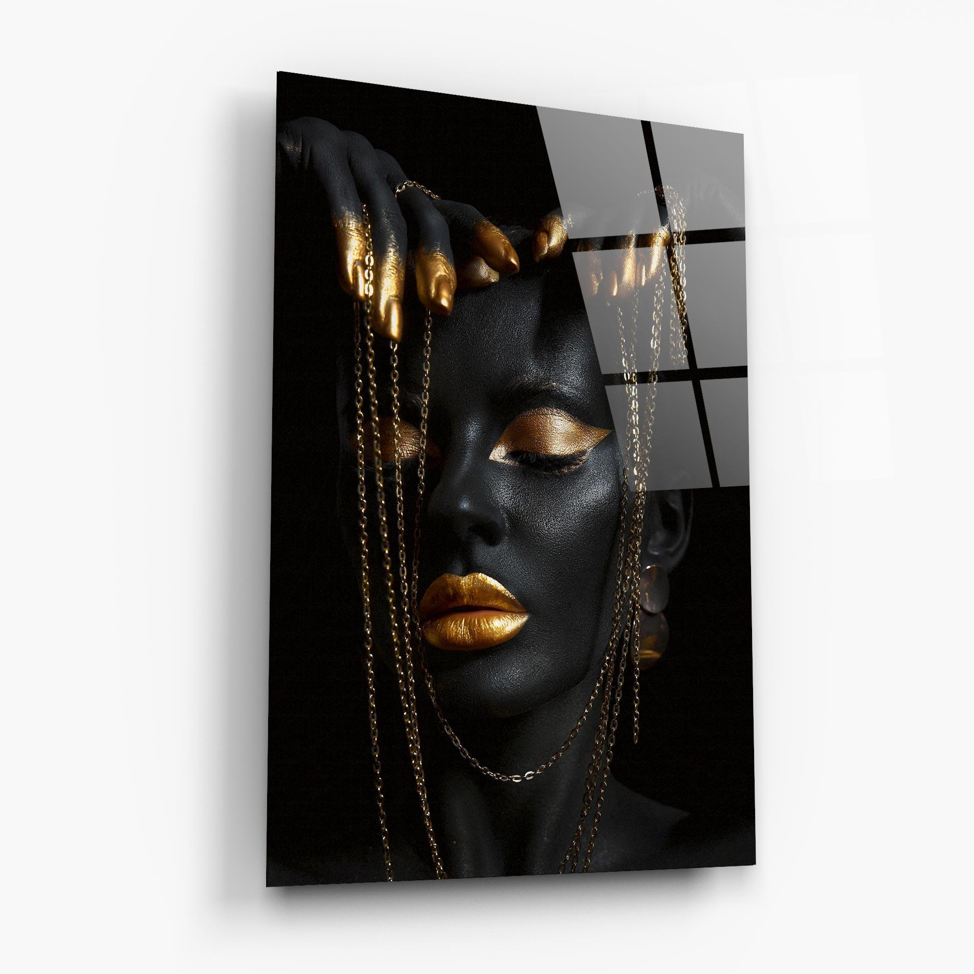 Tablou Sticla Black Gold Chain Makeup mockup 6