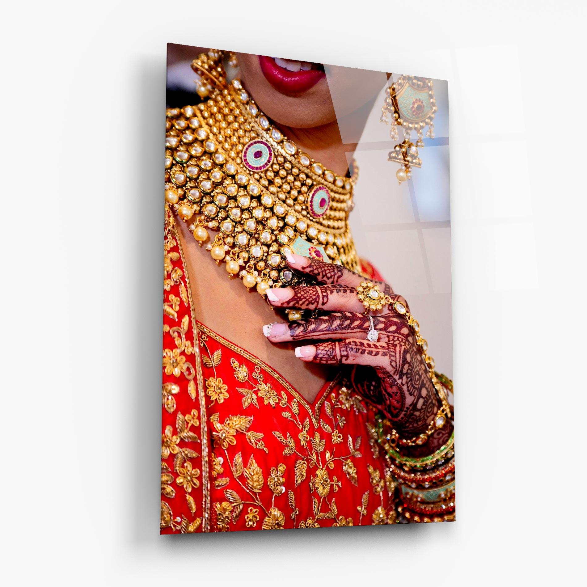 Tablou Sticla Gold Beautiful Jewelry mockup 6