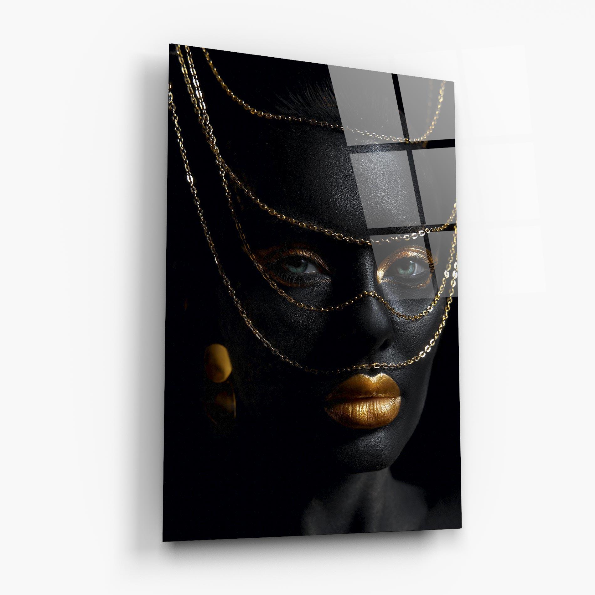Tablou Sticla Gold Chain Green Eyes mockup 6