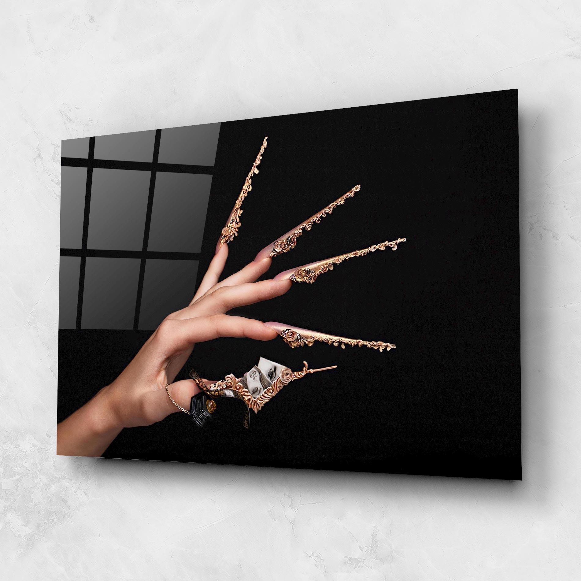 Tablou Sticla Creative Manicure mockup 1