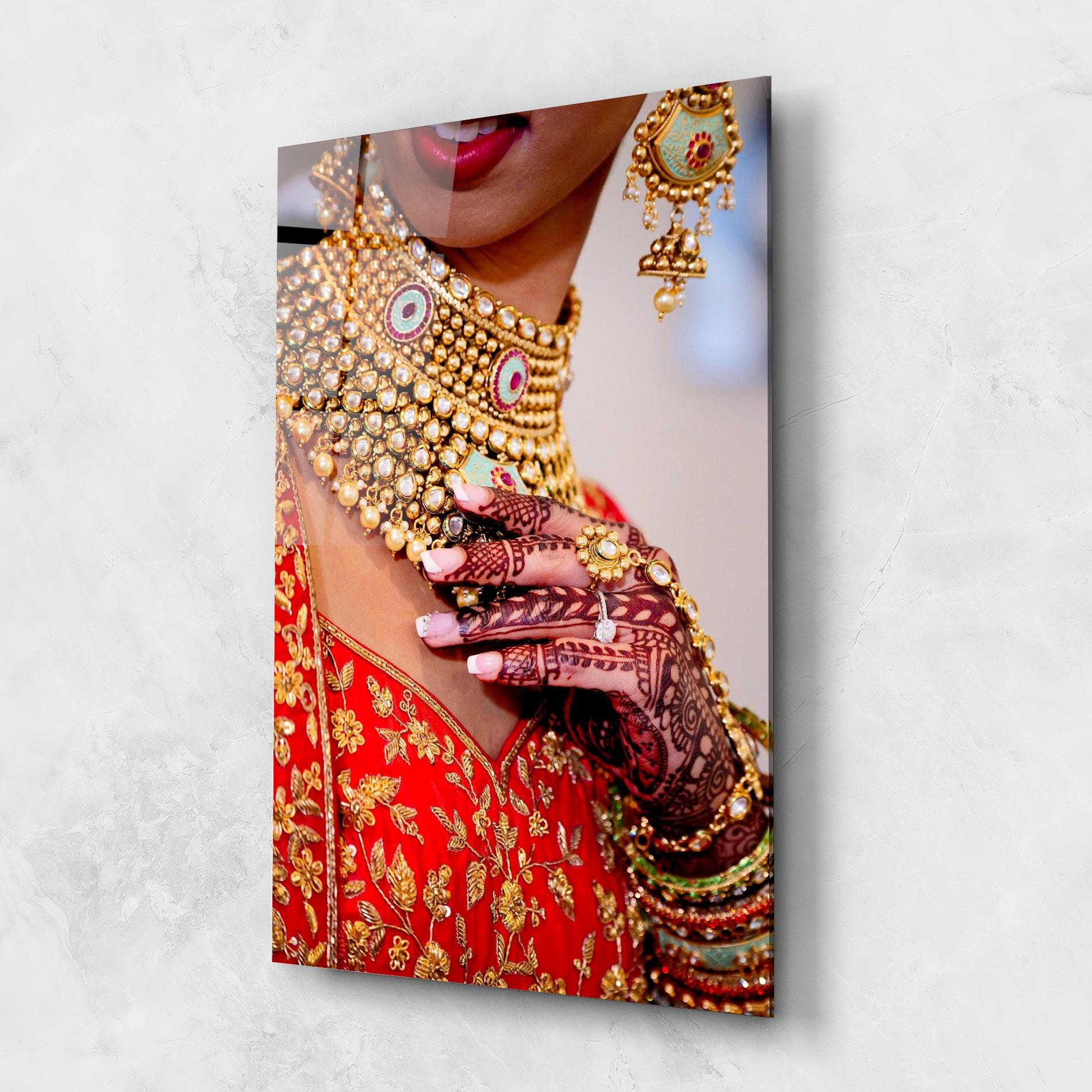 Tablou Sticla Gold Beautiful Jewelry mockup 1