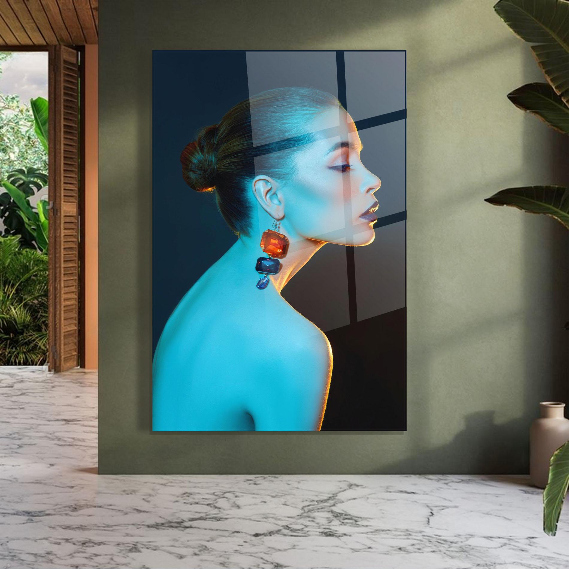 Tablou Sticla Blue Light Earring mockup 7