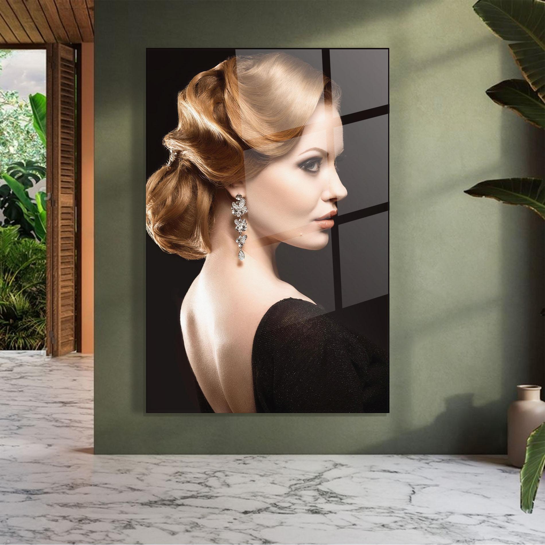 Tablou Sticla Elegant Earrings mockup 7