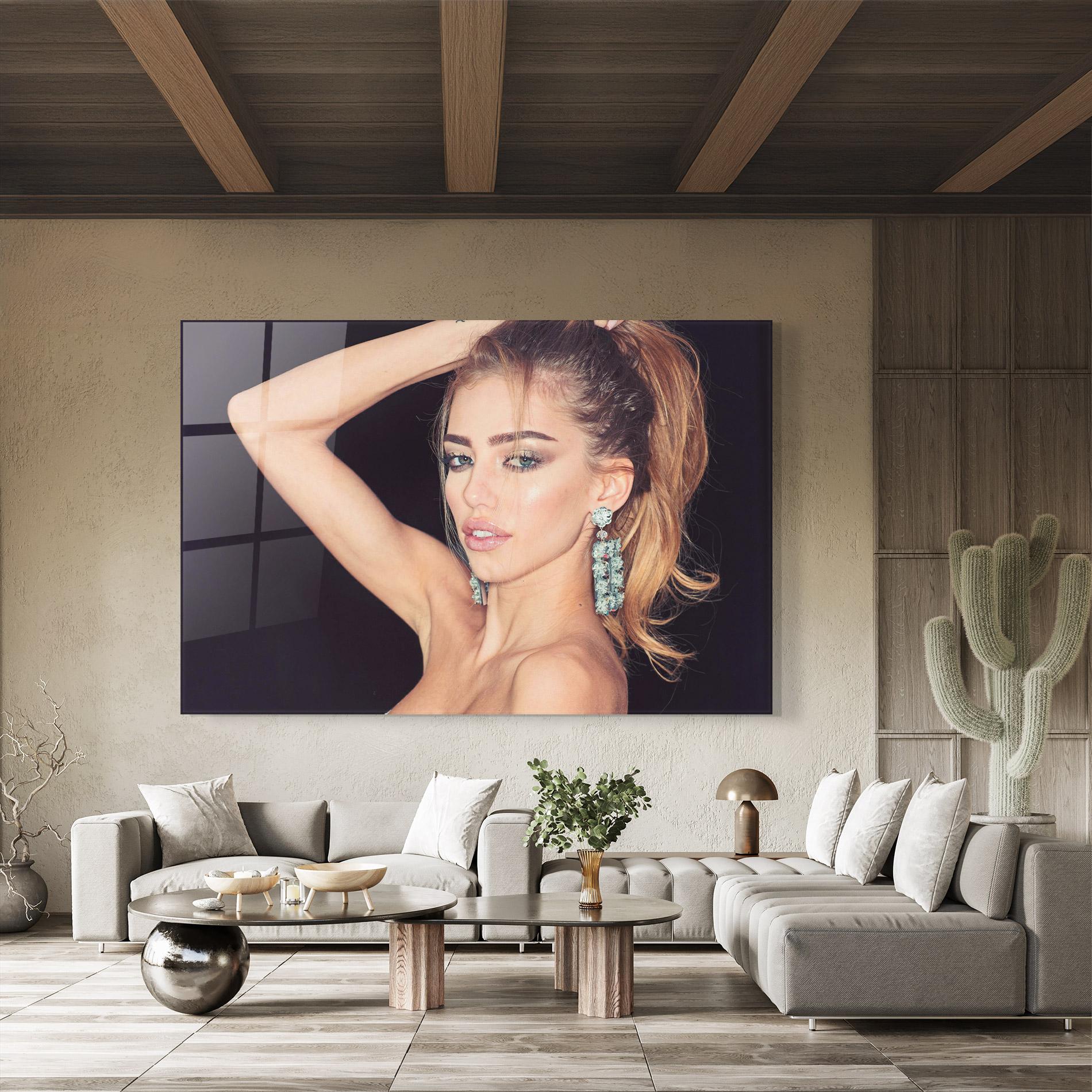 Tablou Sticla Flower Earrings mockup 8