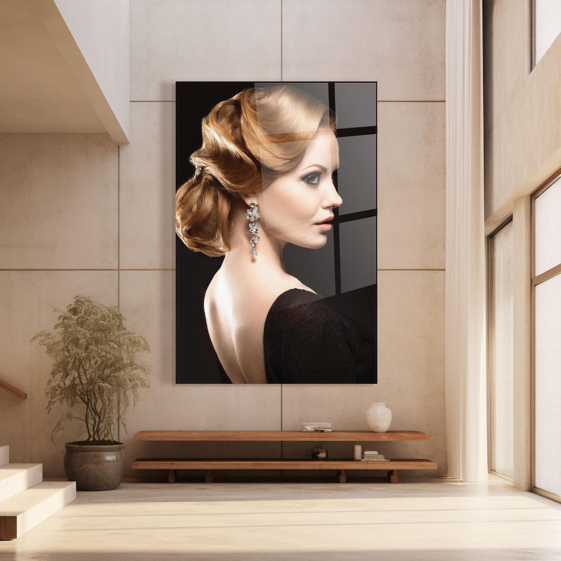 Tablou Sticla Elegant Earrings mockup 8