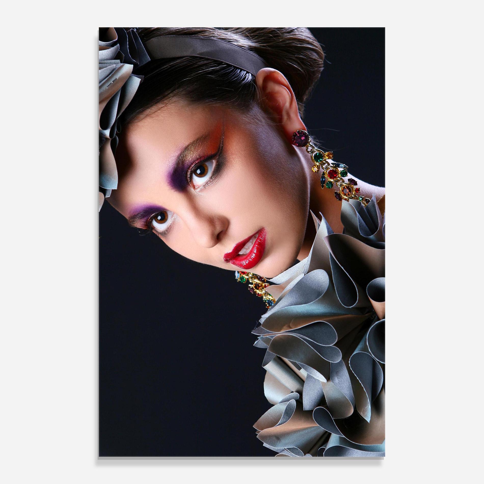 Tablou Sticla Big Eyes Makeup mockup 0