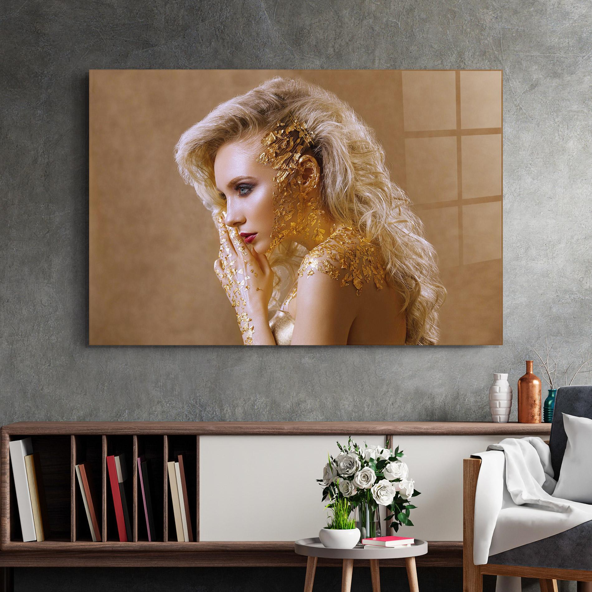 Tablou Sticla Gold Paper Makeup mockup 2