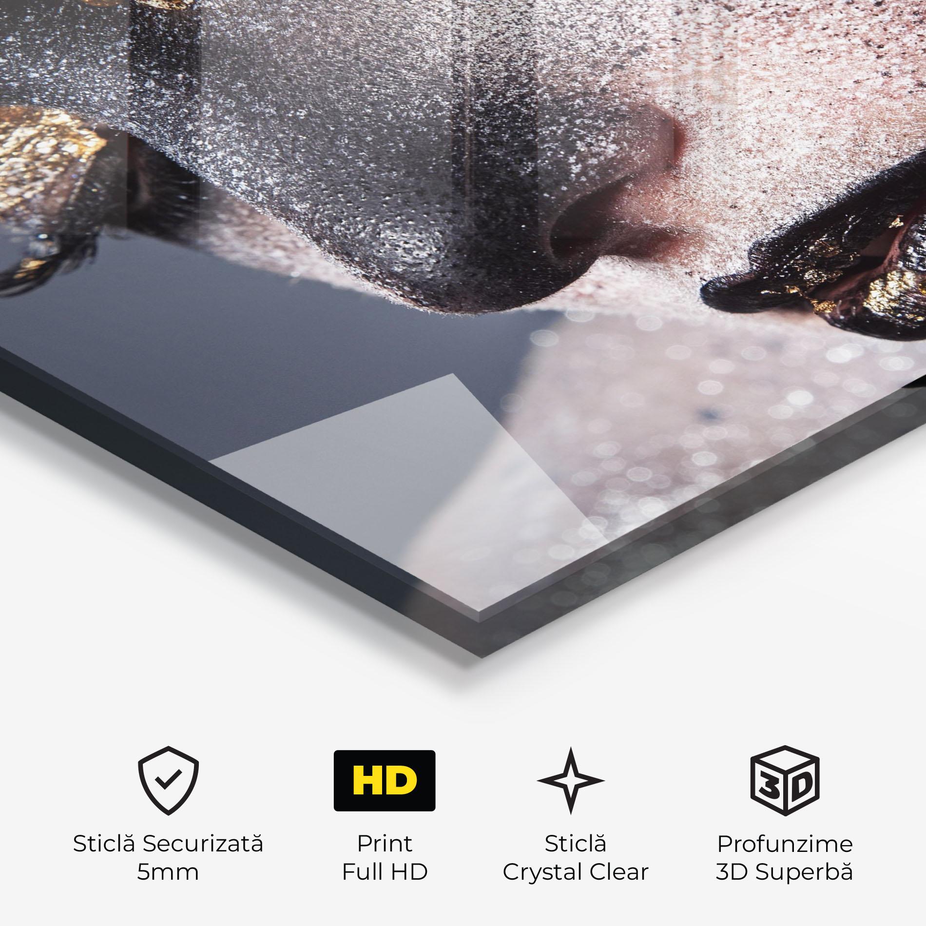 Tablou Sticla Beautiful Gold Artistic Makeup mockup 3