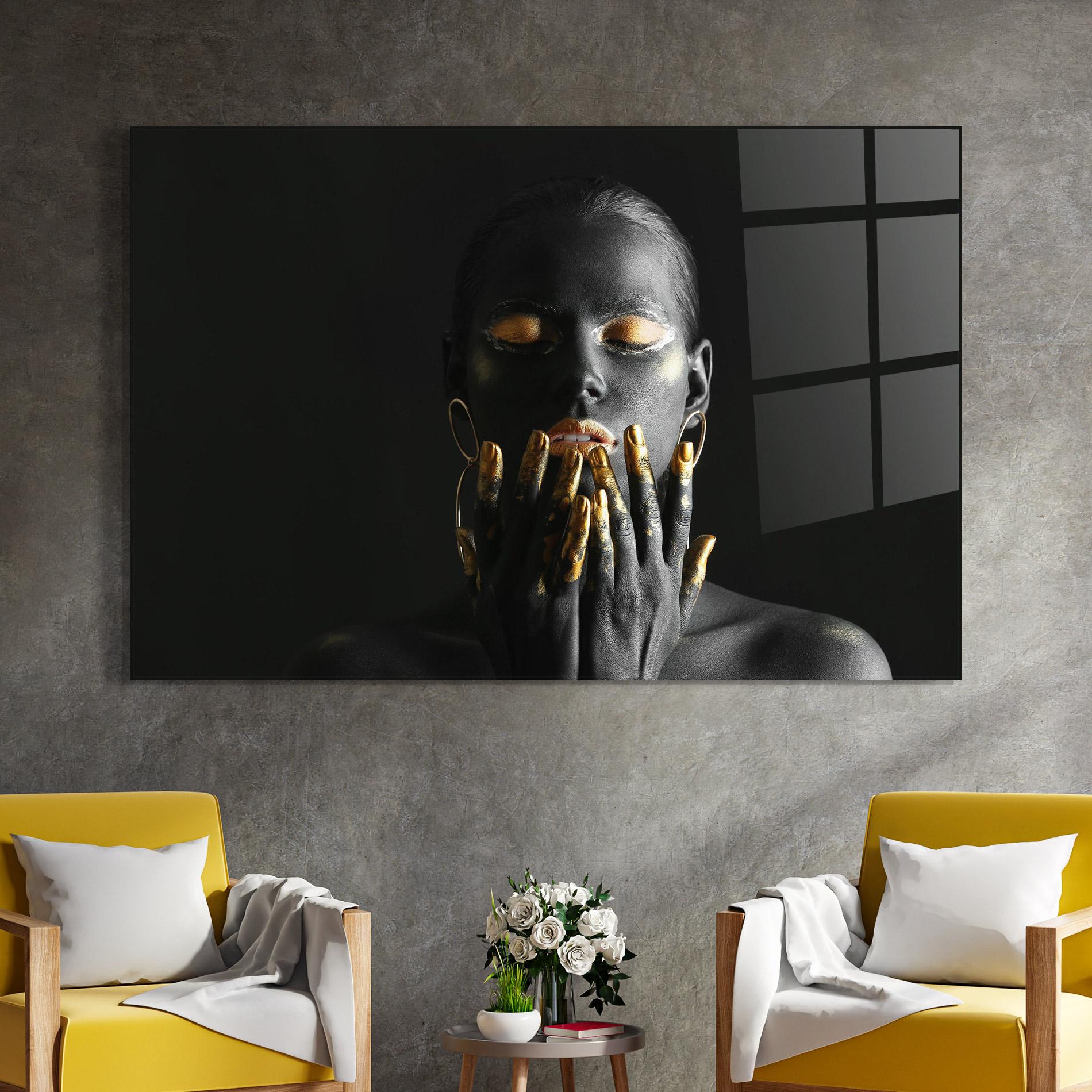 Tablou Sticla Black Golden Makeup mockup 4