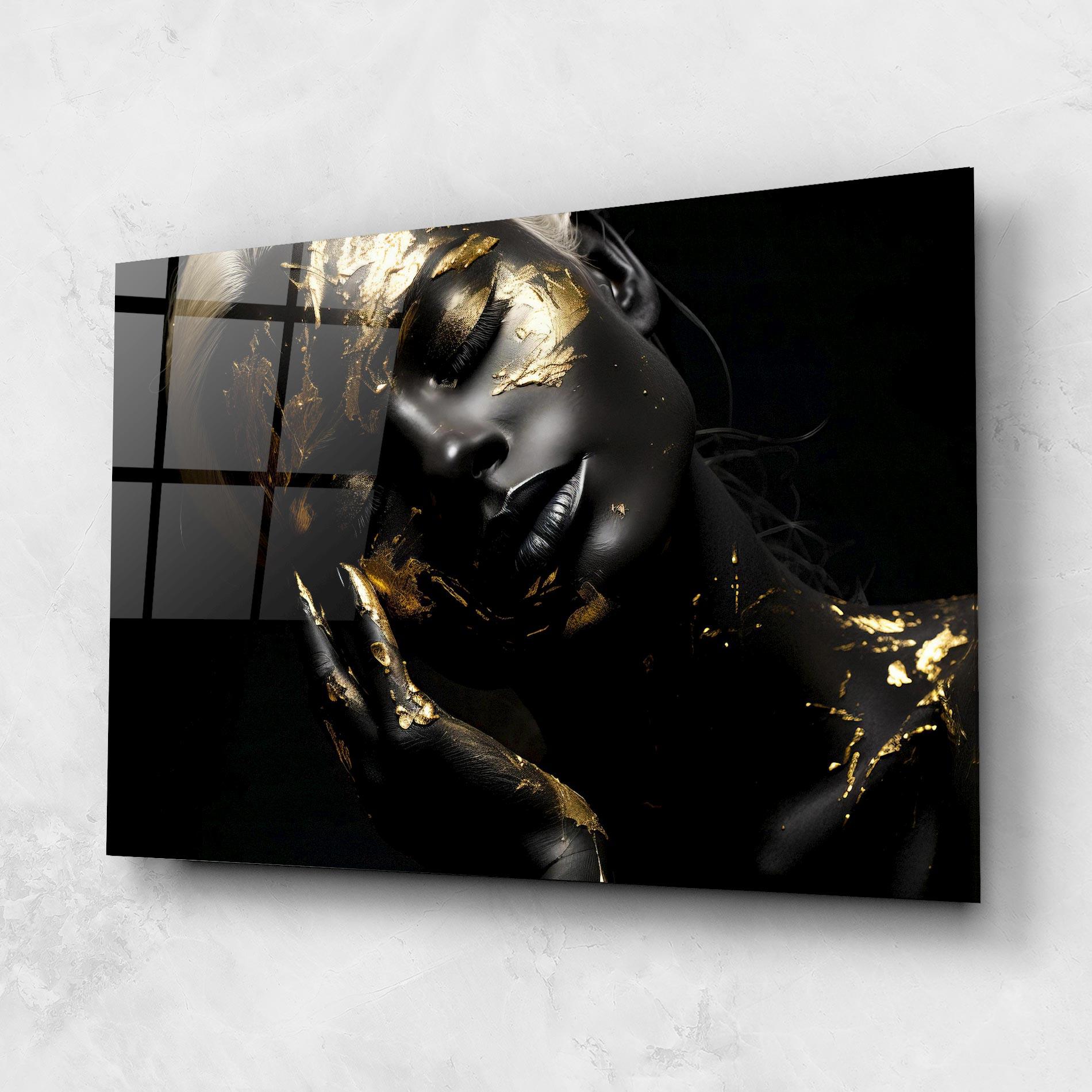 Tablou Sticla Gold Makeup On Black mockup 1