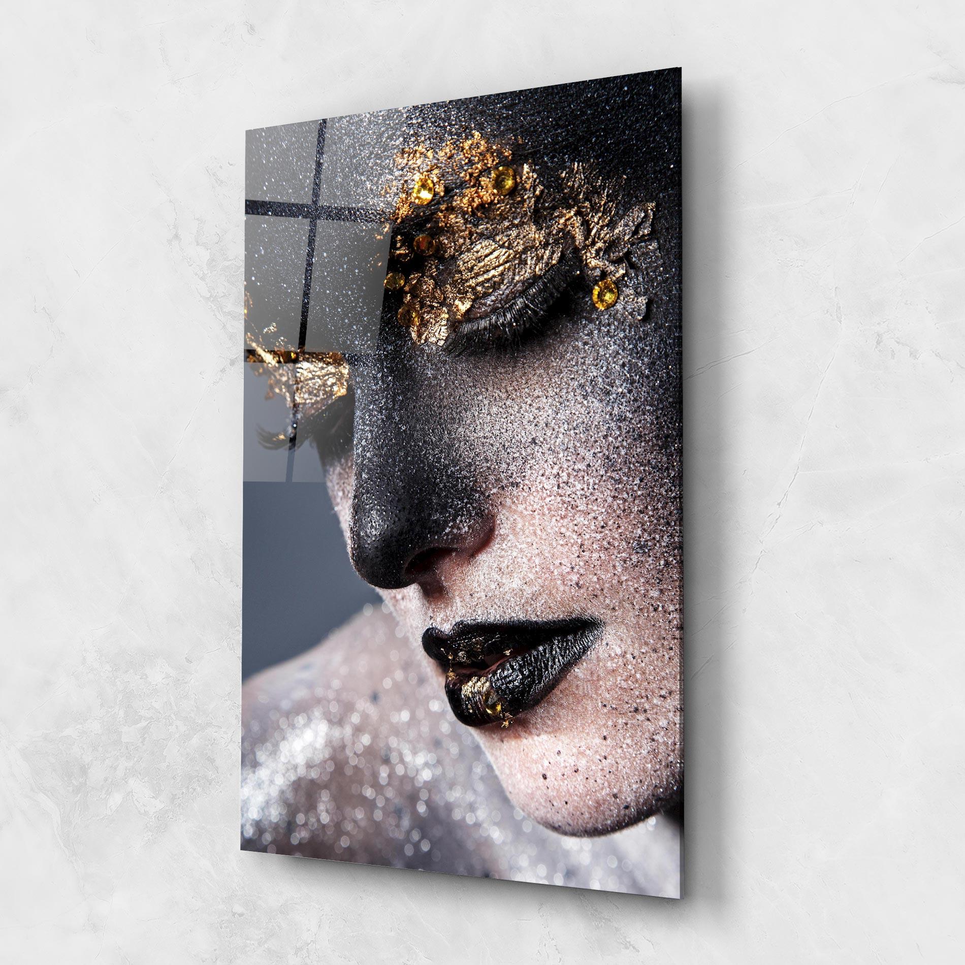 Tablou Sticla Beautiful Gold Artistic Makeup mockup 1