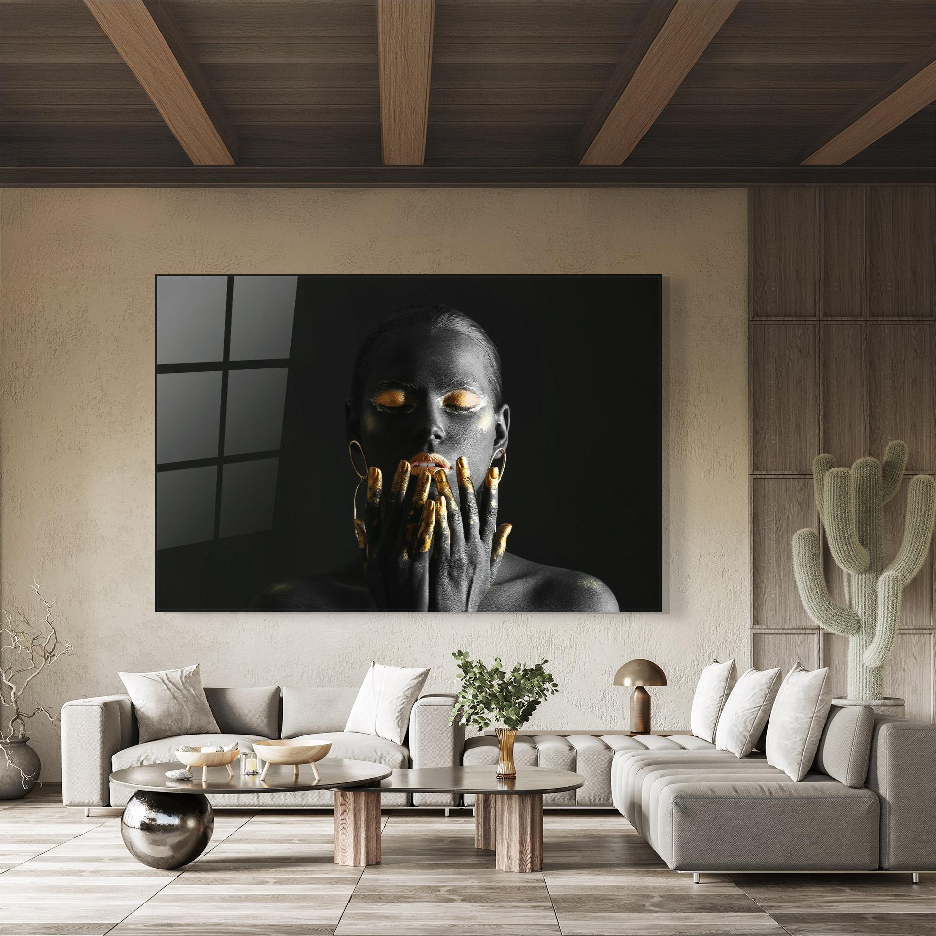 Tablou Sticla Black Golden Makeup mockup 8