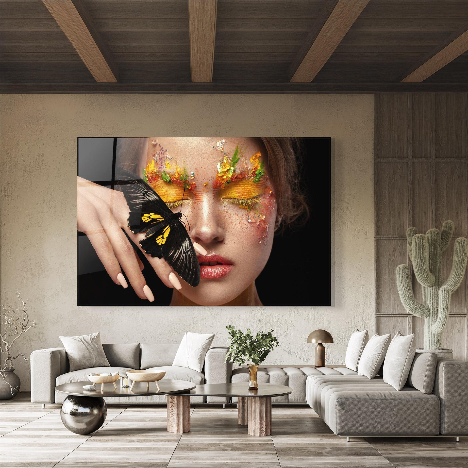 Tablou Sticla Pretty Butterflu Makeup mockup 8