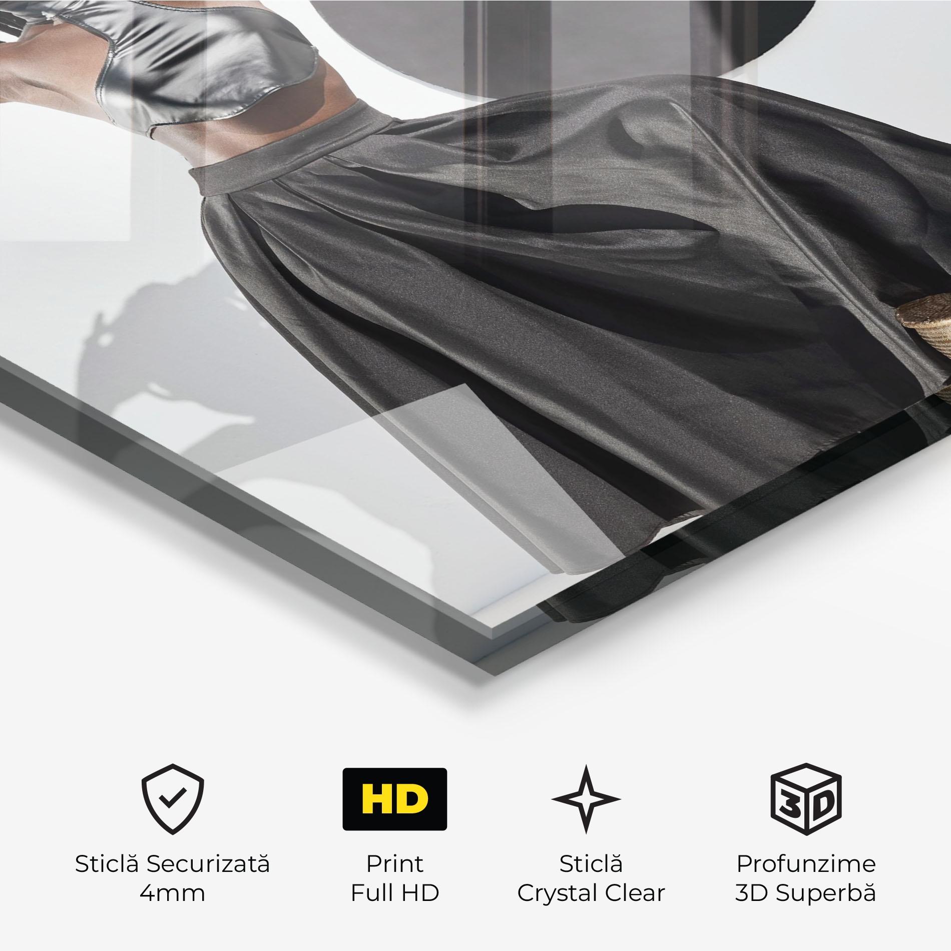 Tablou Sticla Confidence Queen mockup 3