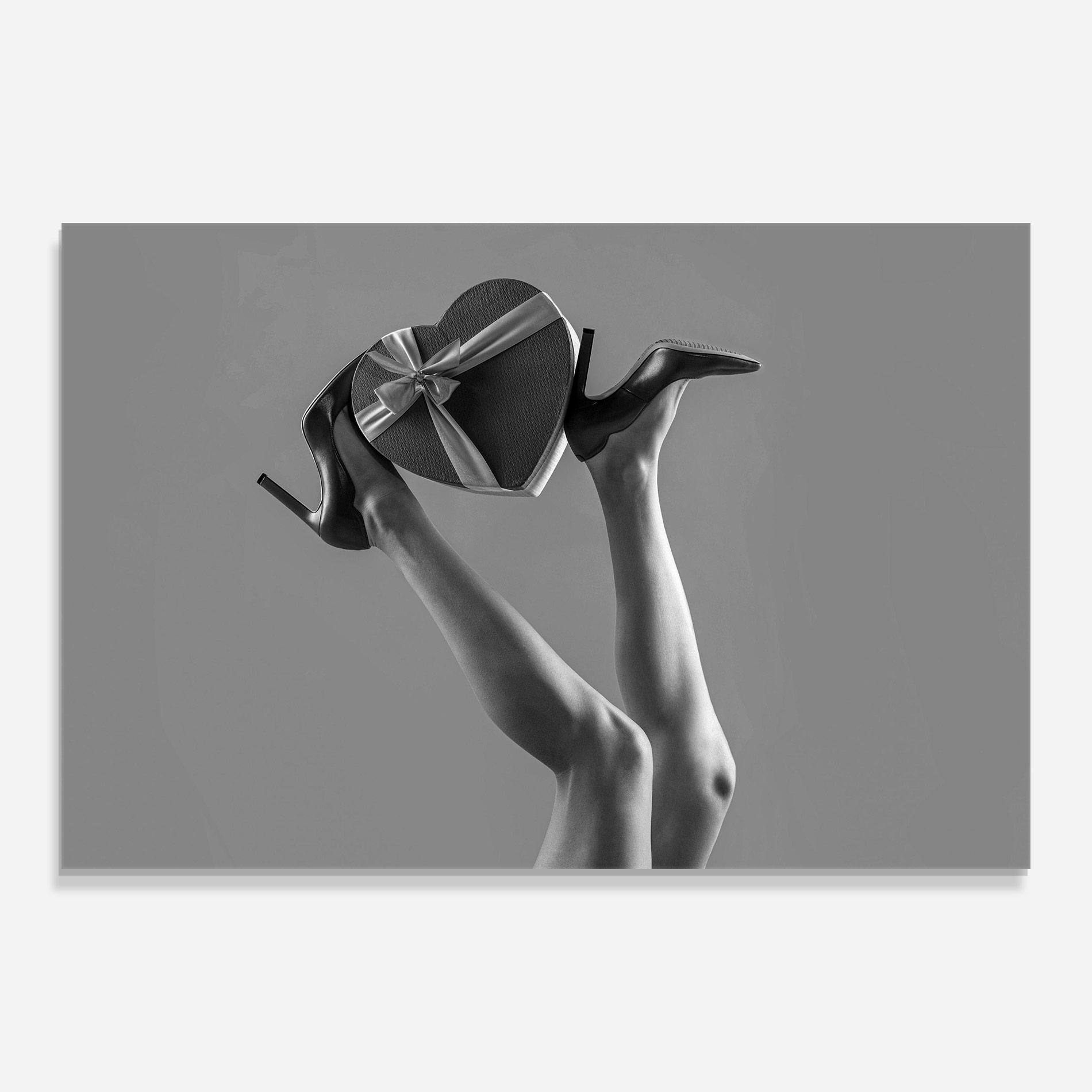 Tablou Sticla Heart Shaped Gift mockup 0