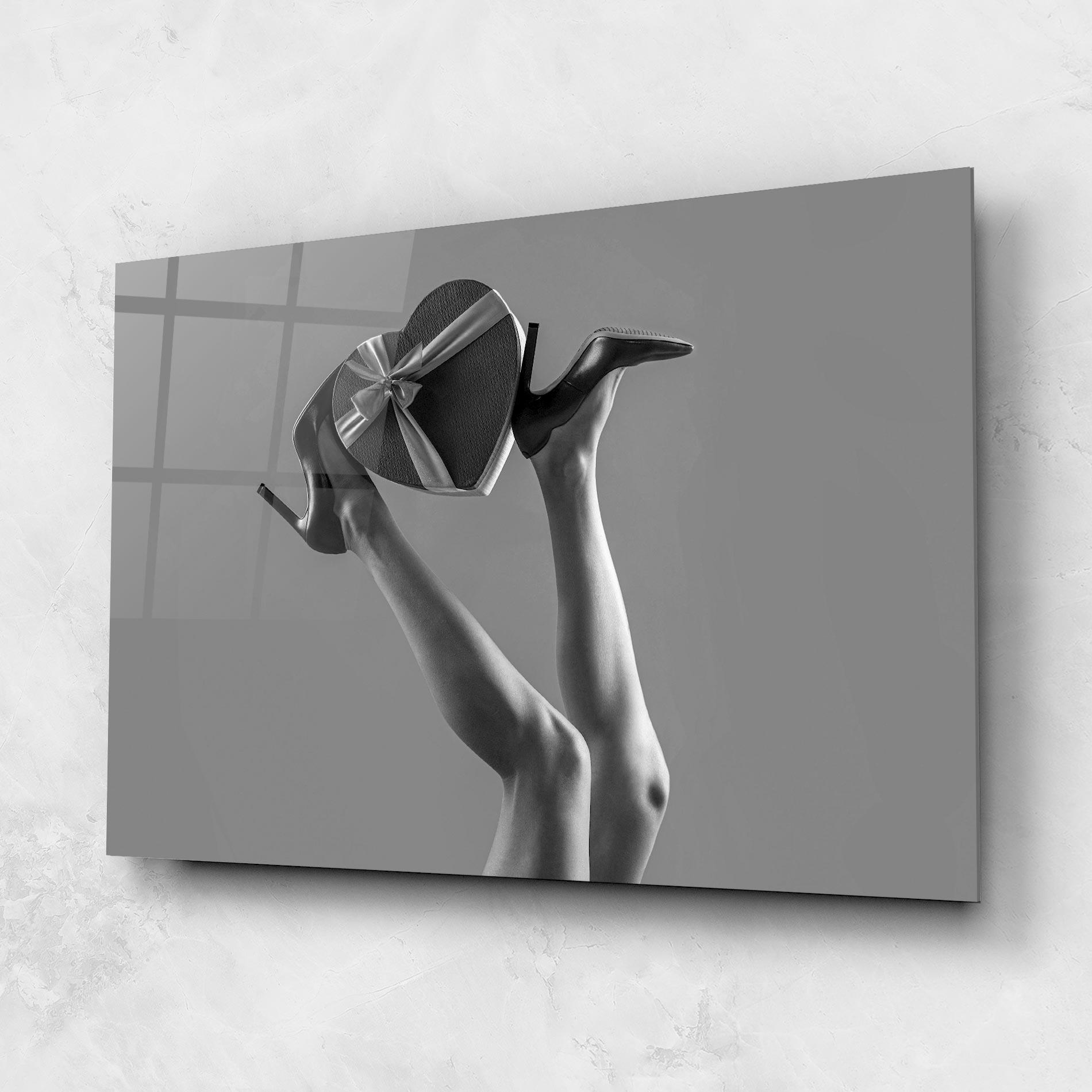 Tablou Sticla Heart Shaped Gift mockup 1