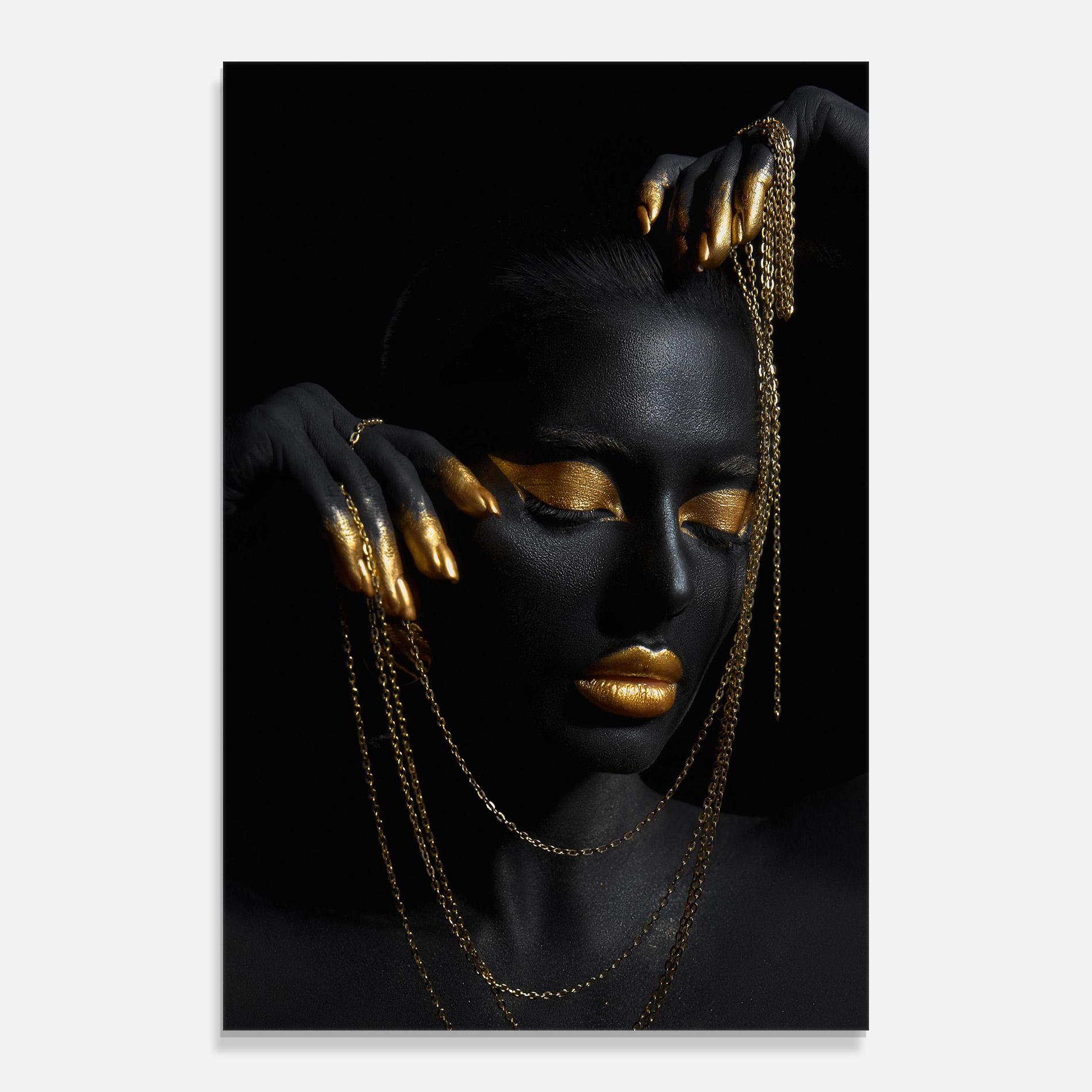 Tablou Sticla Gold Black Skin mockup 0
