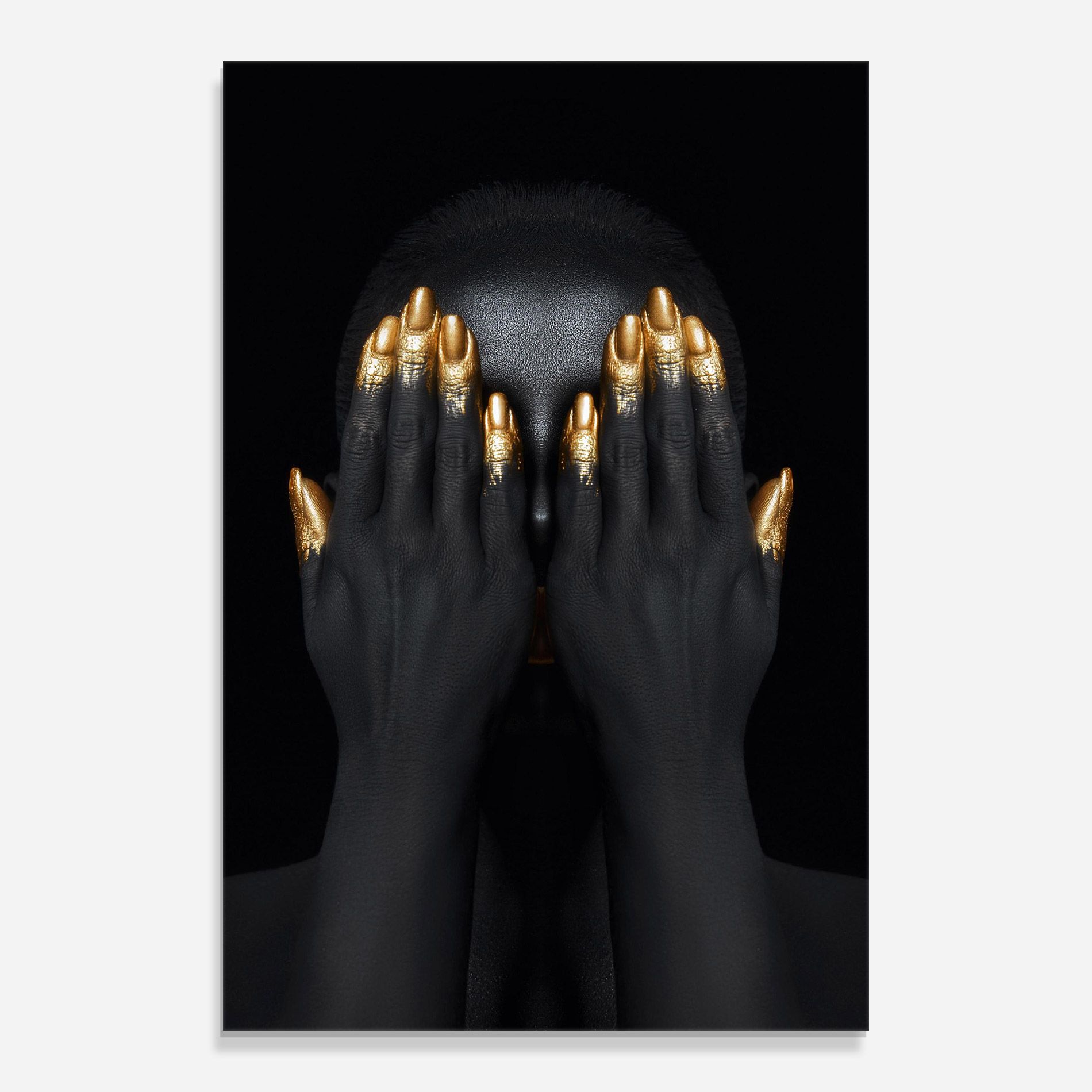 Gold Fingertips Chain mockup 0