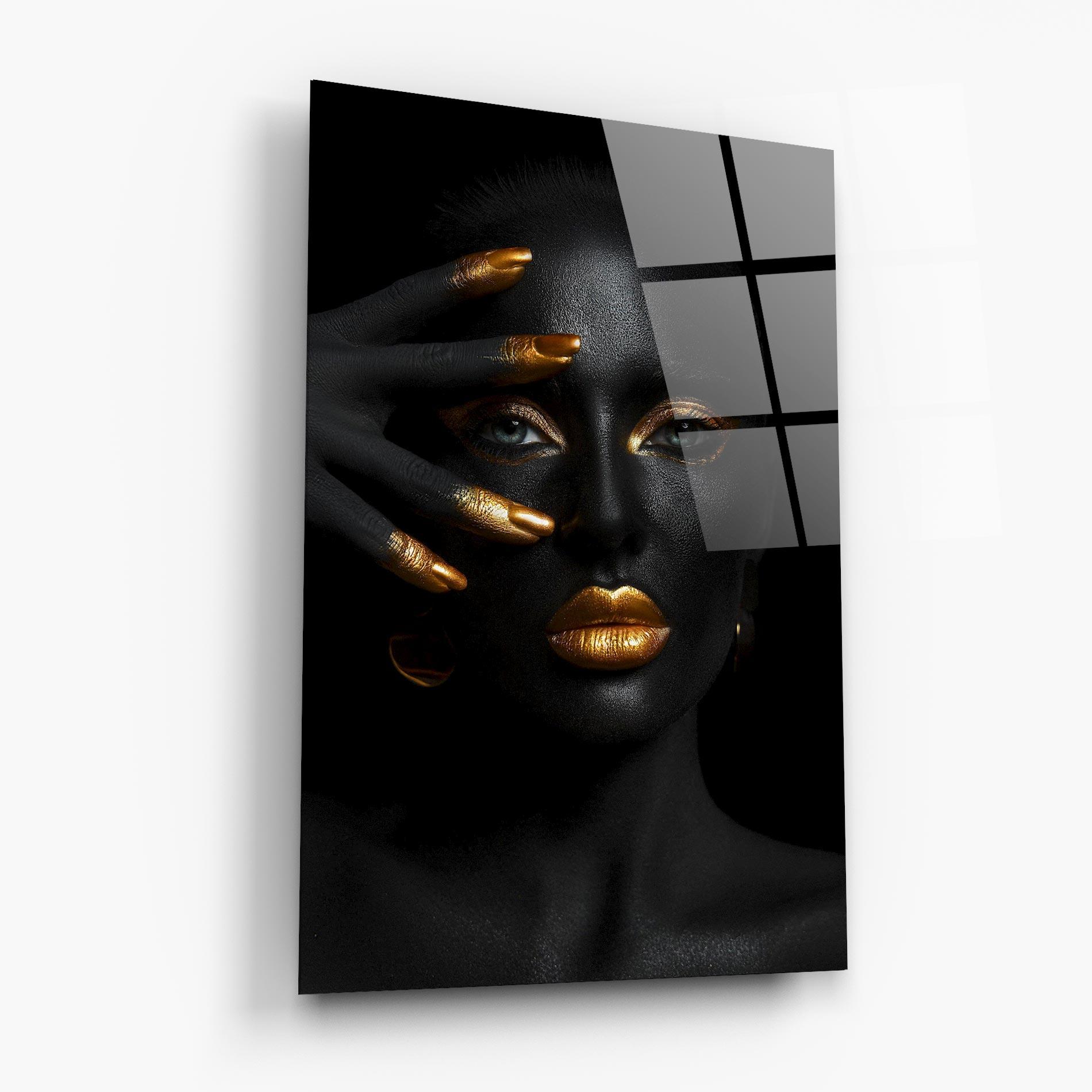 Tablou Sticla Gold Makeup Nails mockup 6