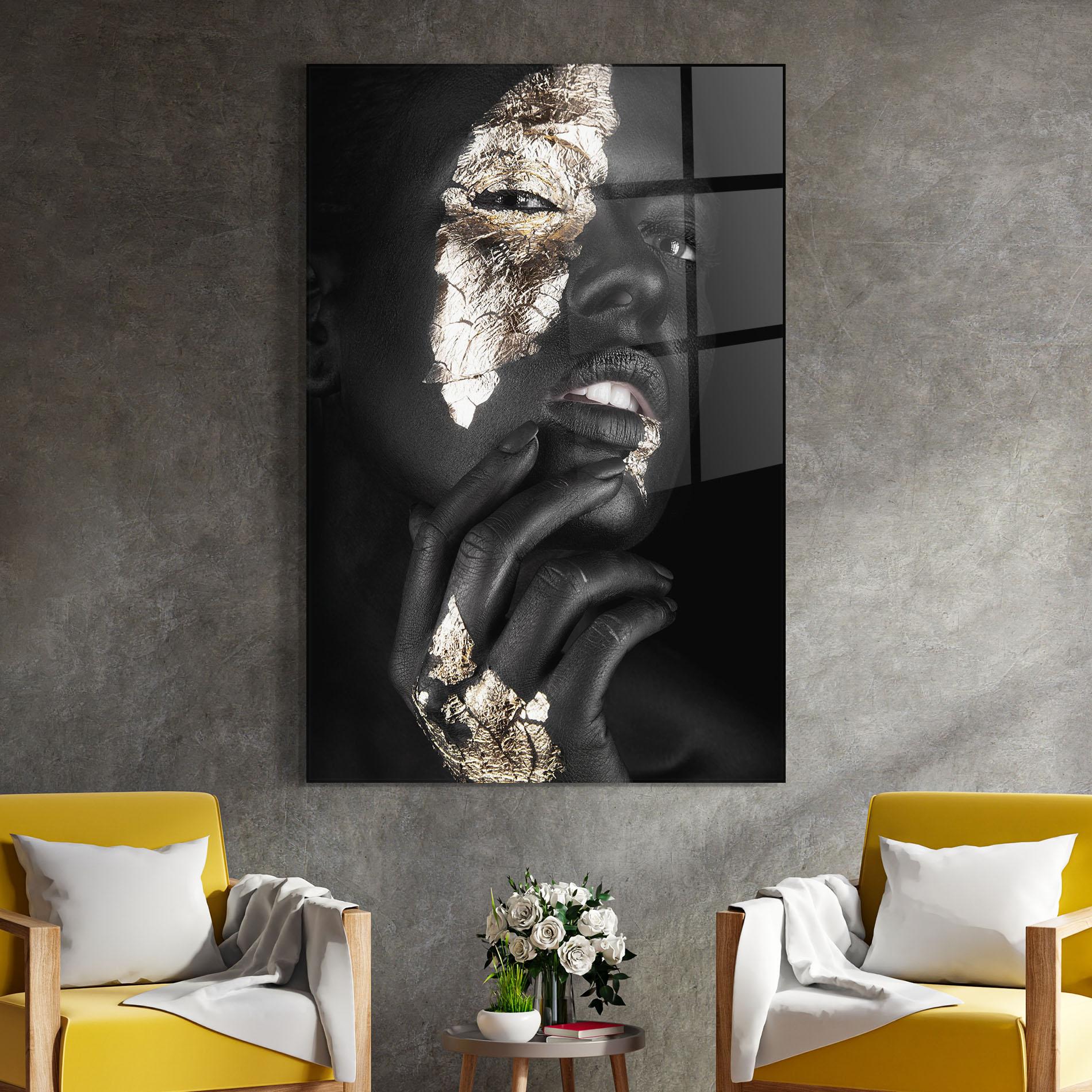 Tablou Sticla Golden Posture mockup 4