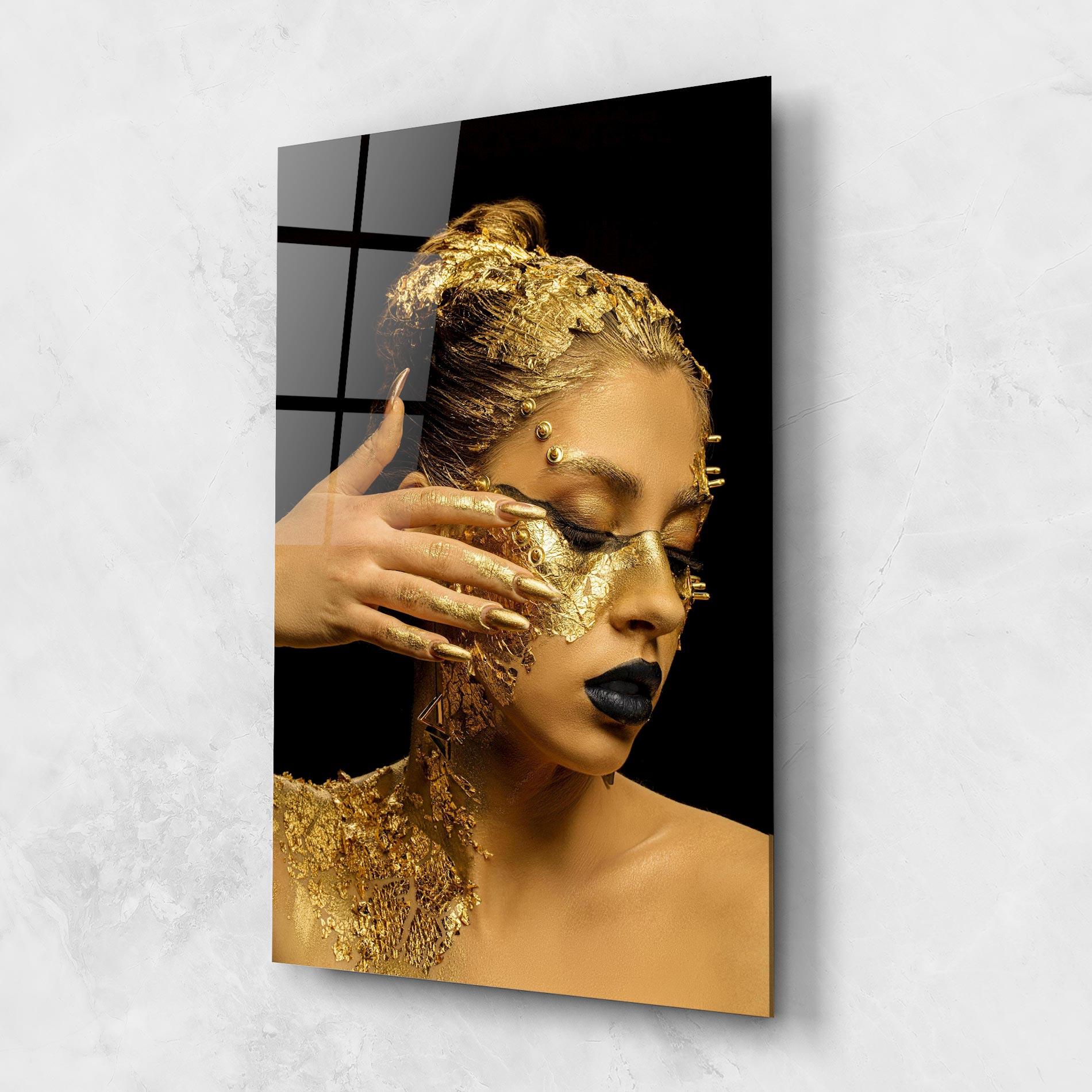 Tablou Sticla Festive Golden Makeup mockup 1
