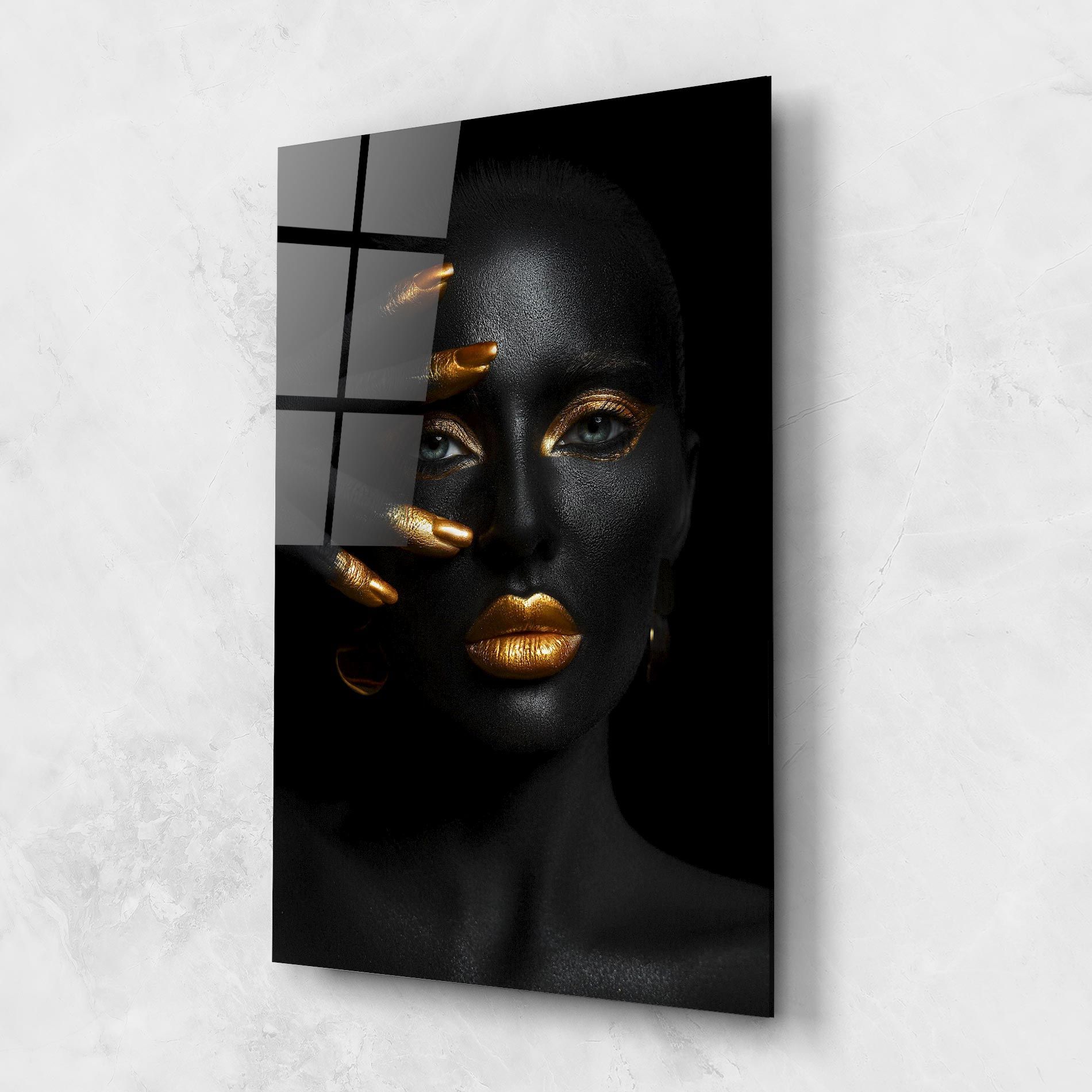 Gold Makeup Nails mockup 1