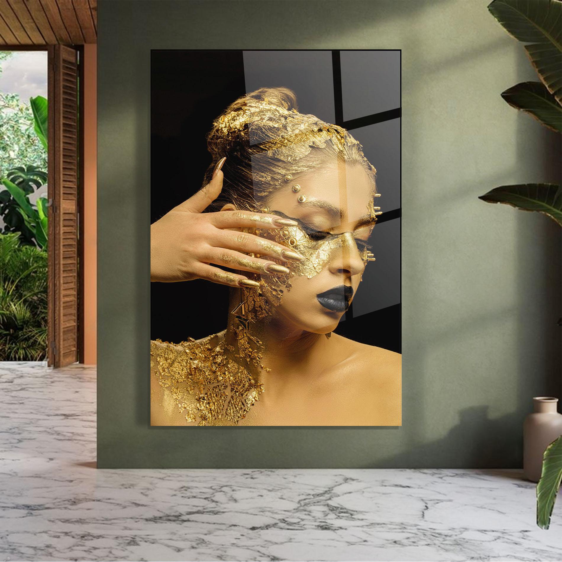 Tablou Sticla Festive Golden Makeup mockup 7