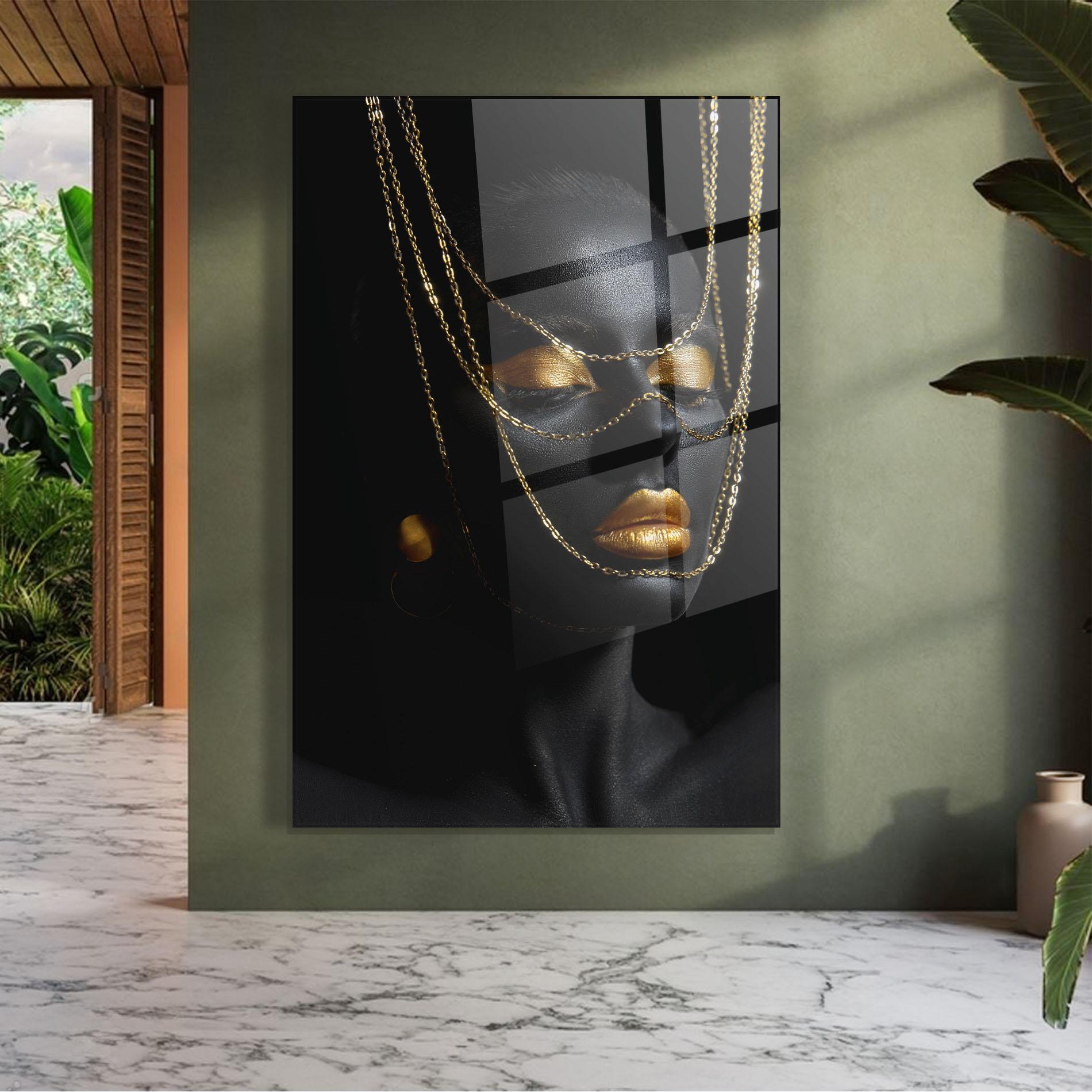 Tablou Sticla Gold Chain Girl mockup 7