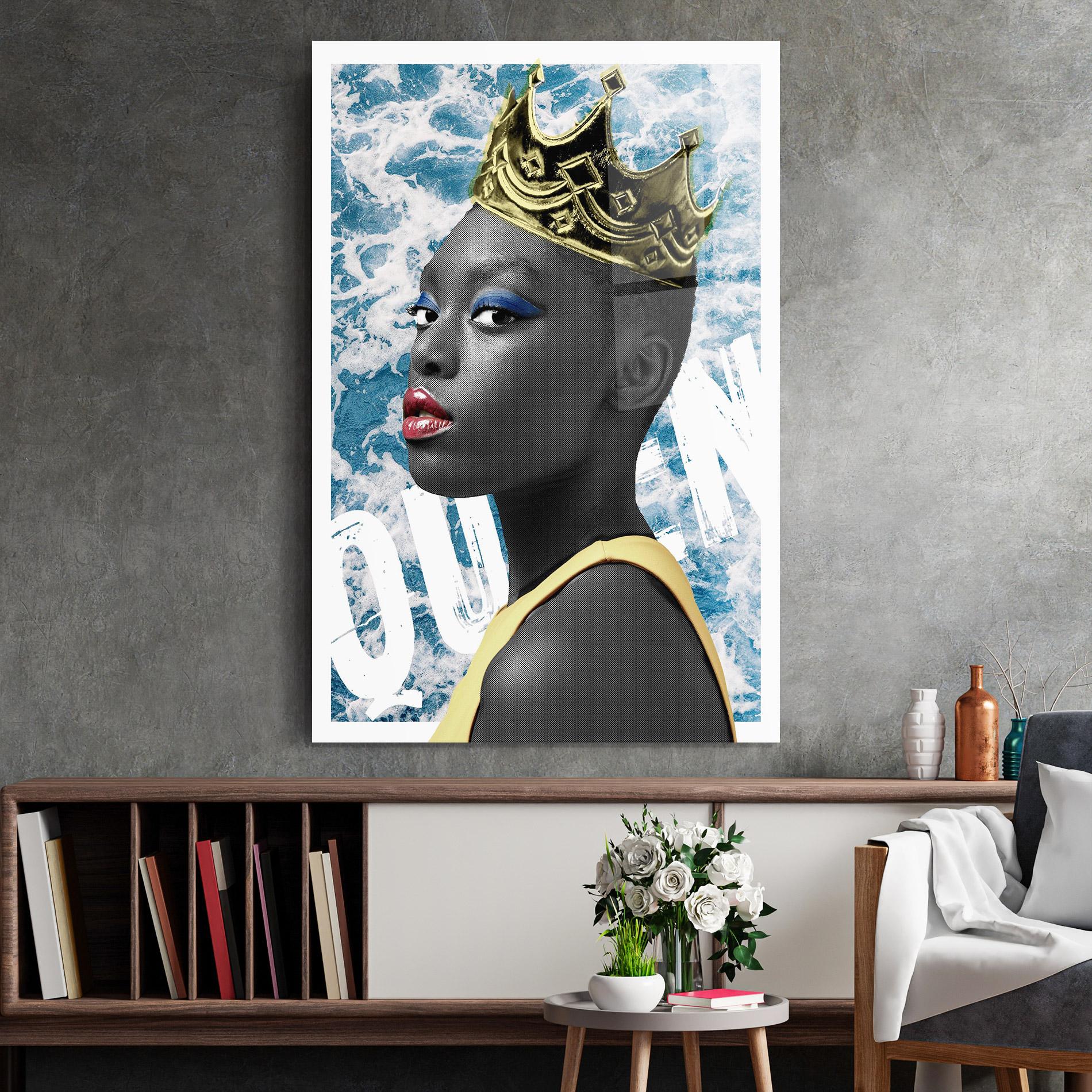 Tablou Sticla American Woman Crown mockup 2