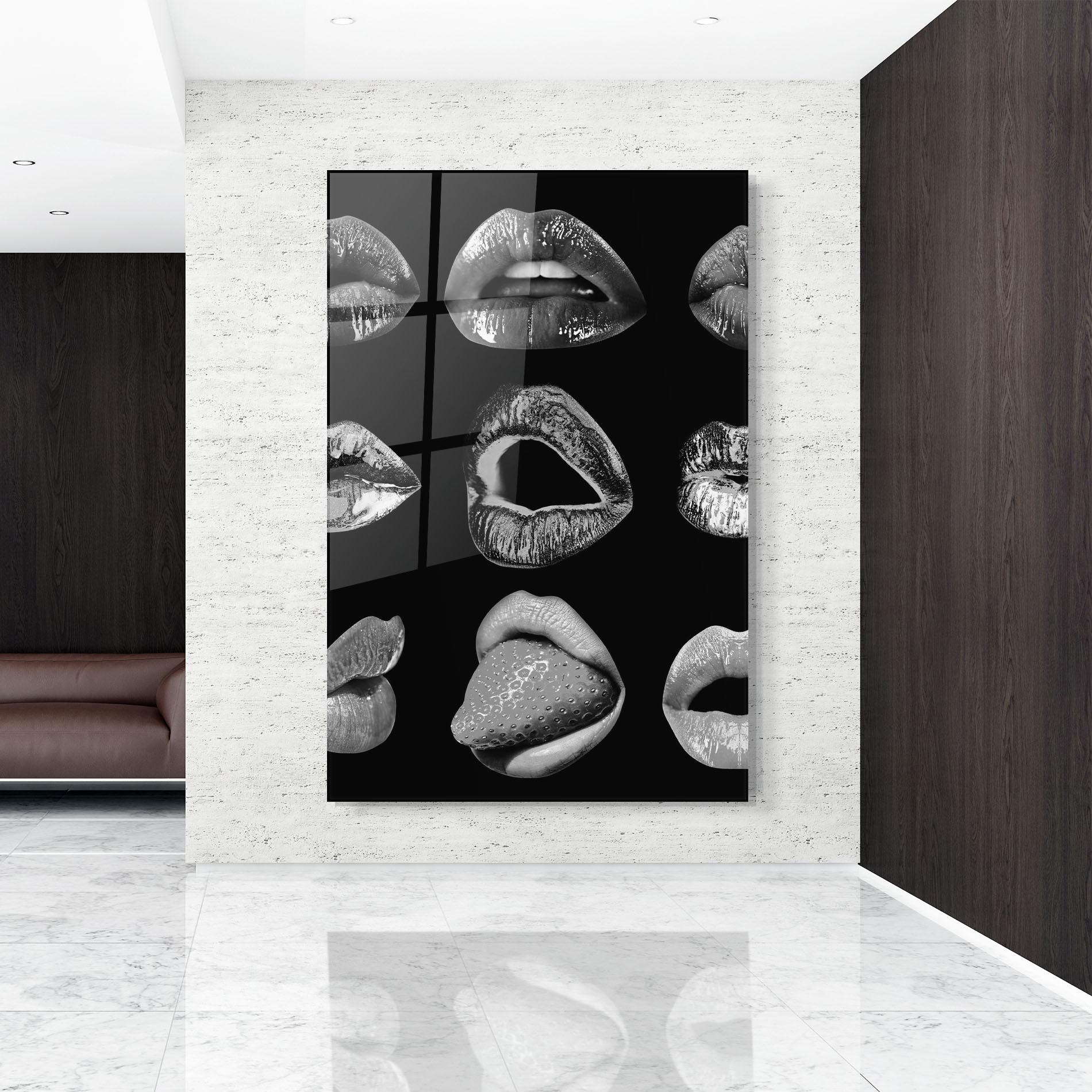 Tablou Sticla Grey Lips Collage mockup 9